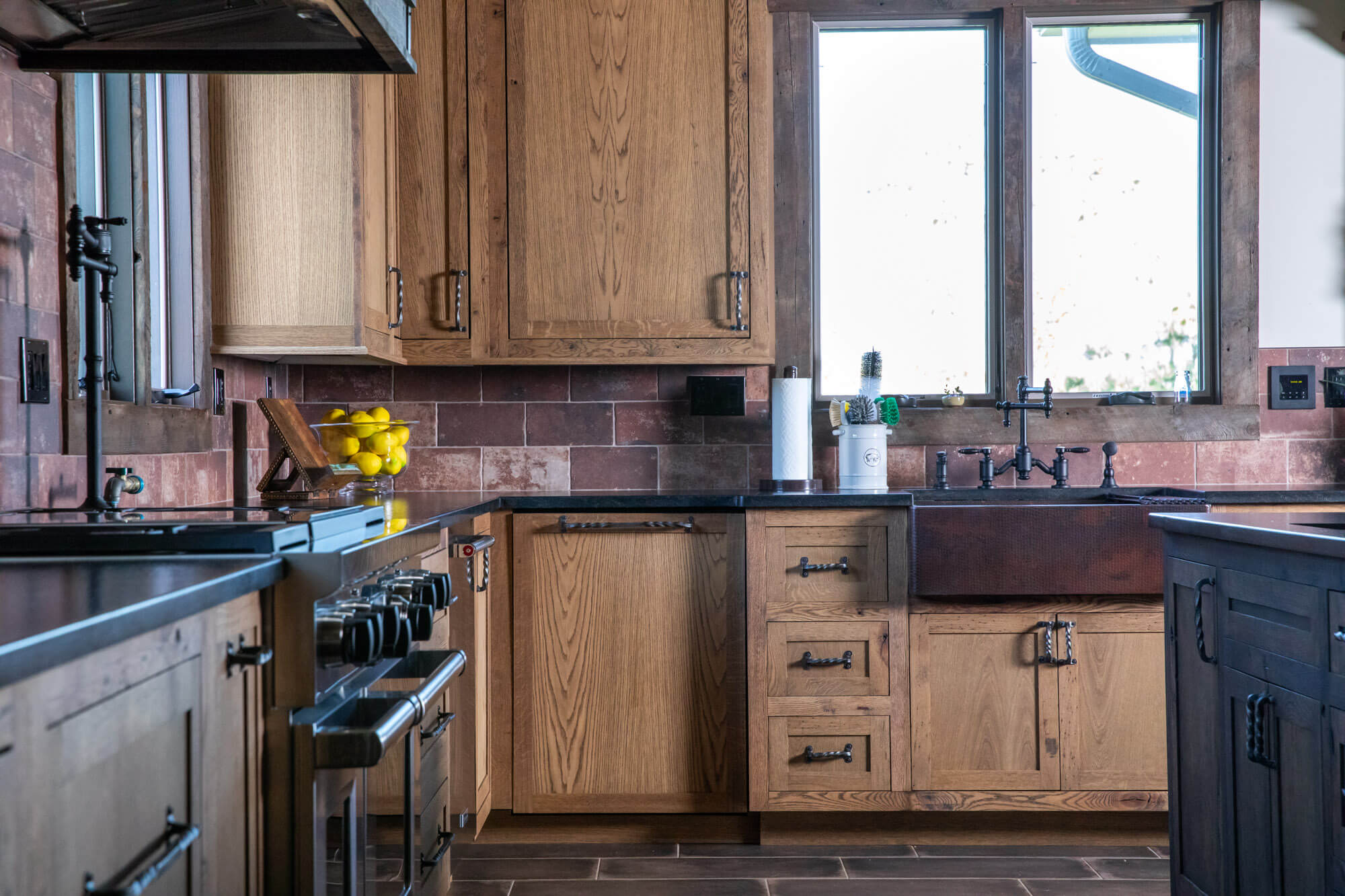 Create the farmhouse kitchen of your dreams with these expert styling tips