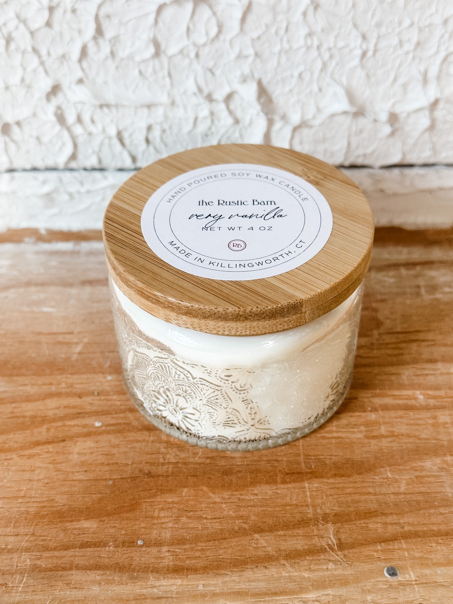 vanilla scented 4 ounce hand poured soy candle at the rustic barn in killingworth ct