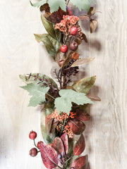 Autumn mantel garland at The Rustic Barn in Killingworth CT