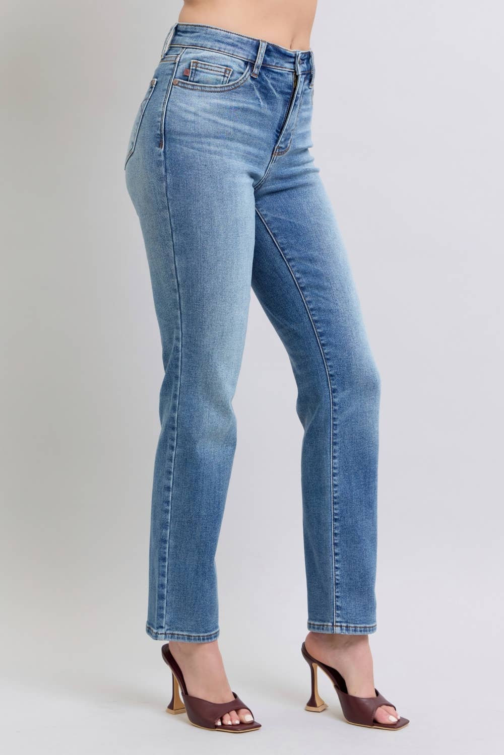 All-Season Thermal Straight Denim – Vintage Wash