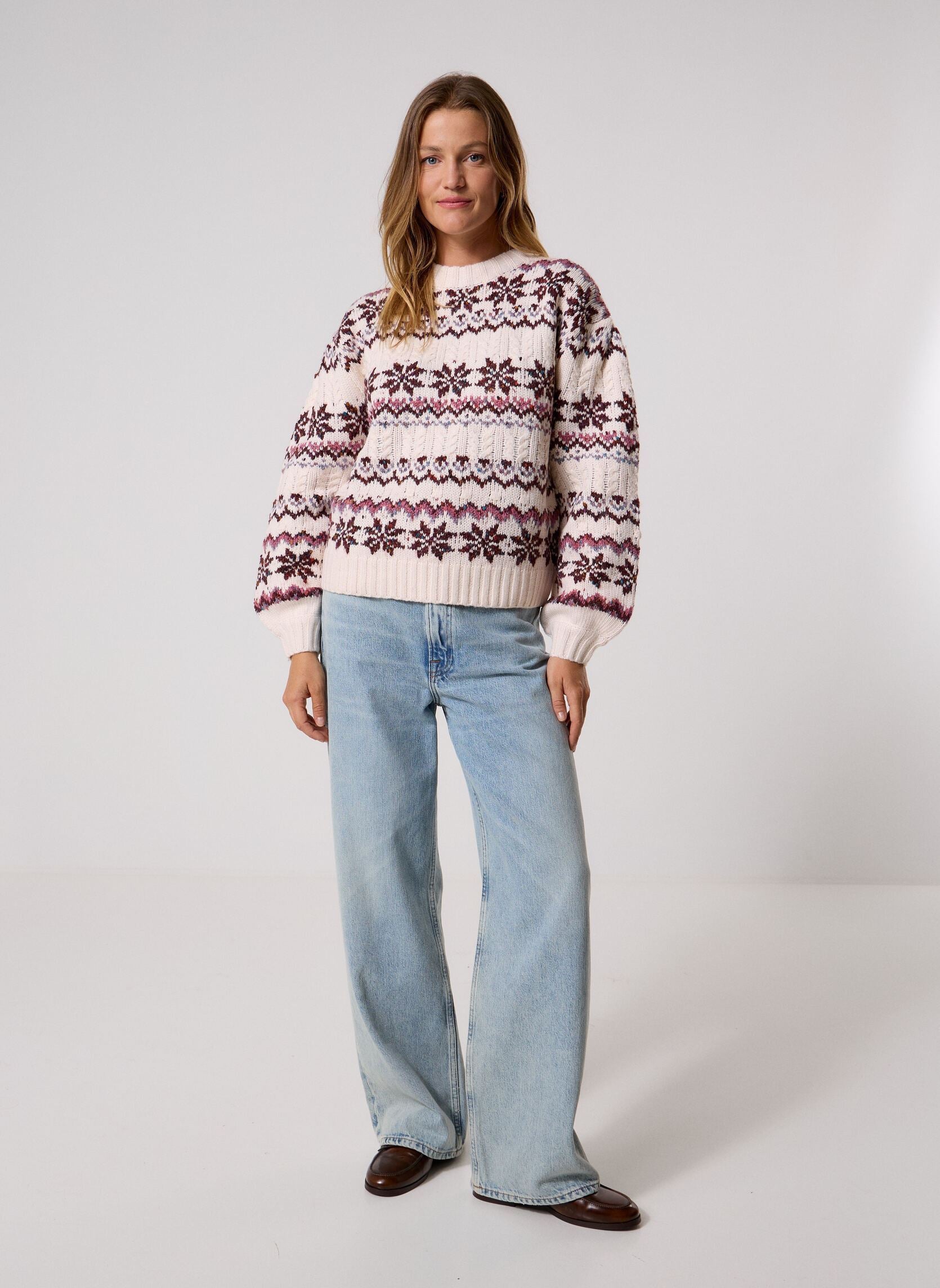 Ecru Oversized Après-Ski Chunky Knit Sweater at the rustic barn in Killingworth ct