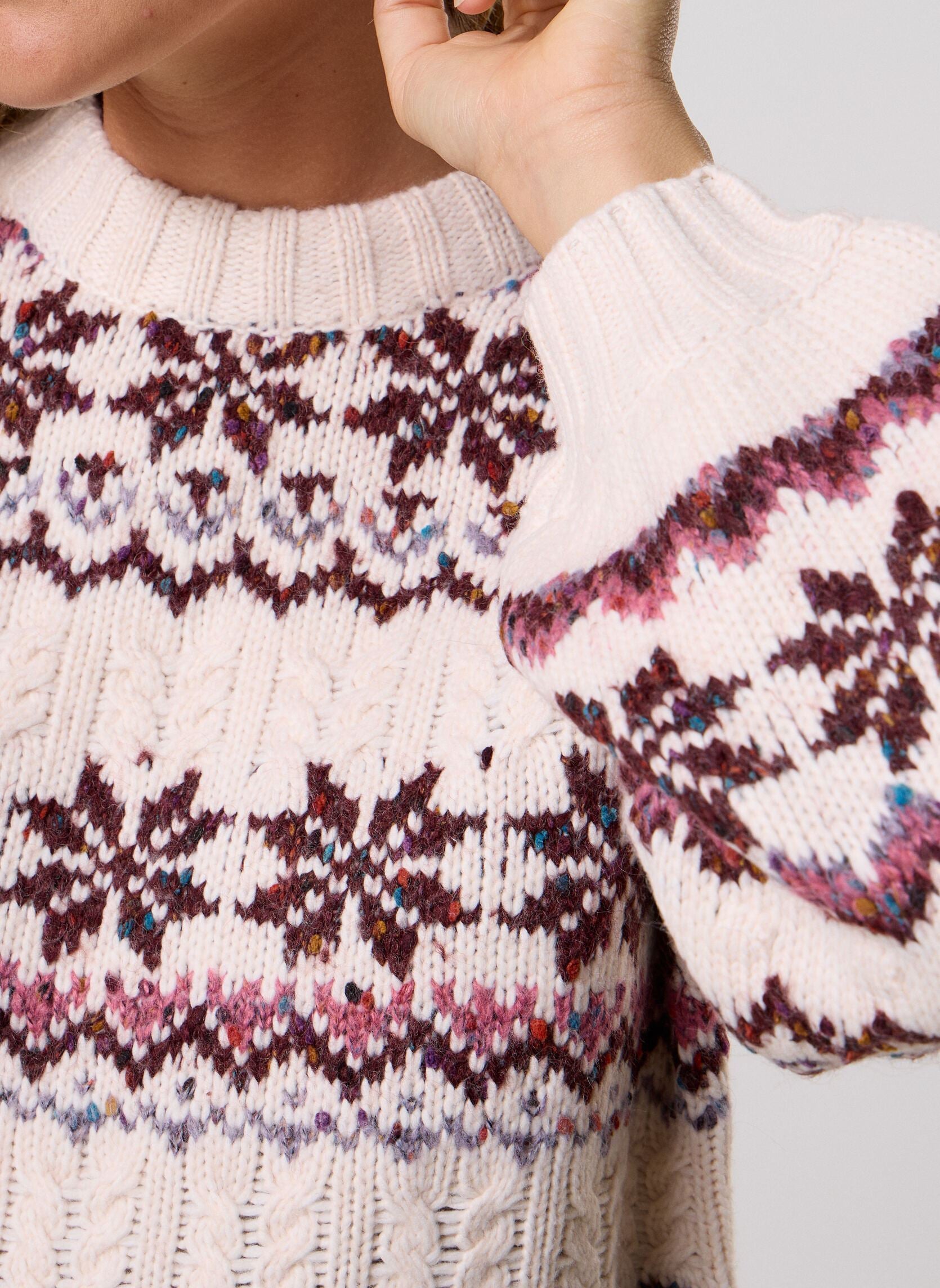 Ecru Oversized Après-Ski Chunky Knit Sweater at the rustic barn in Killingworth ct