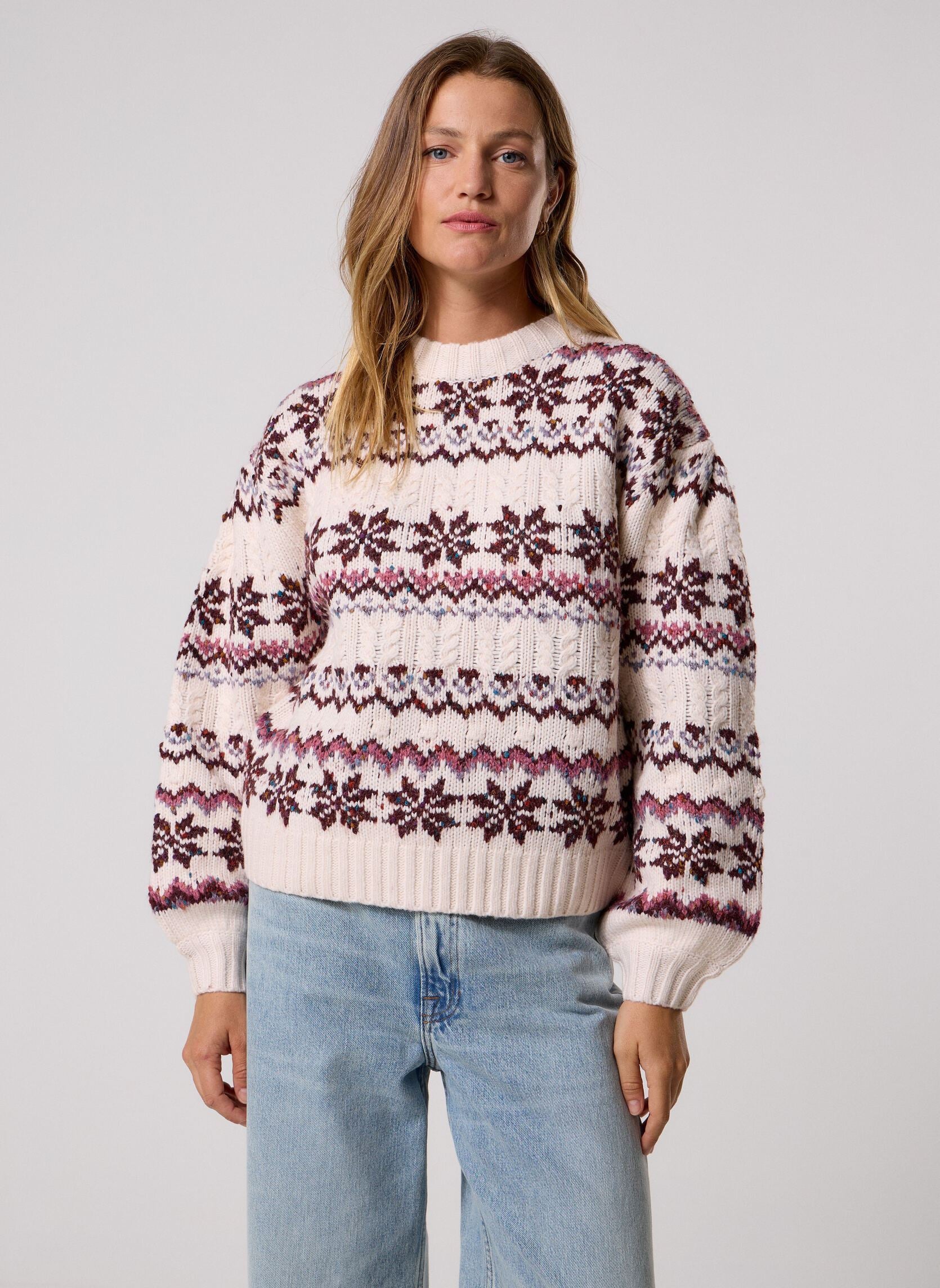 Ecru Oversized Après-Ski Chunky Knit Sweater at the rustic barn in Killingworth ct