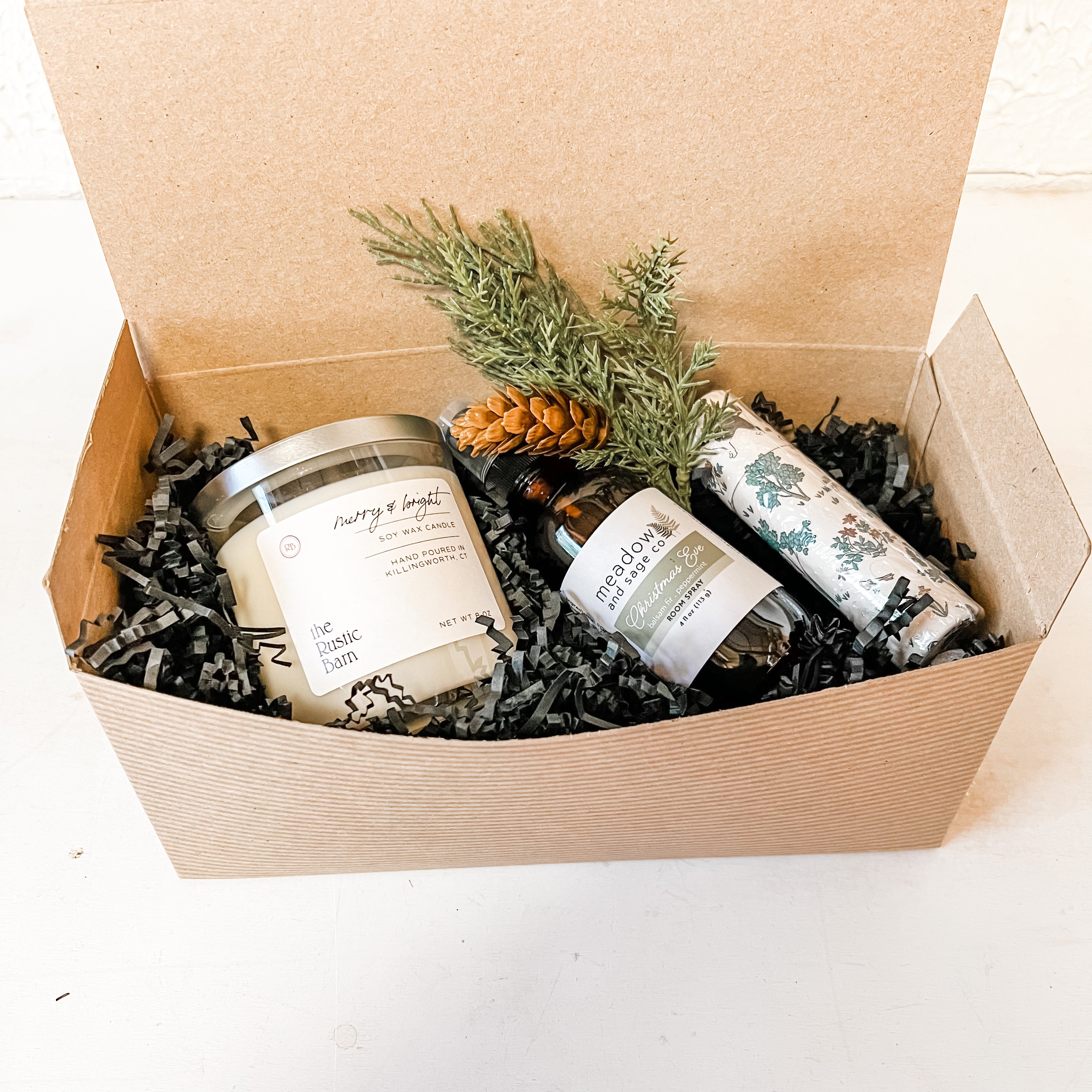 Merry & Bright Gift Box