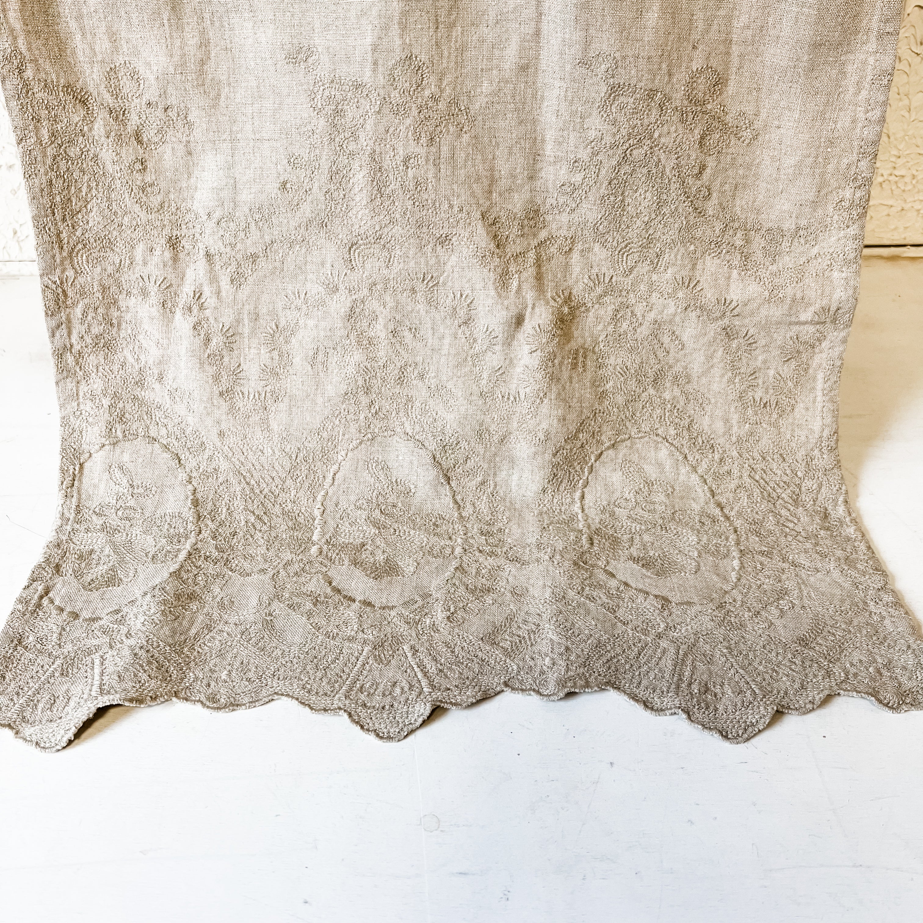 Stonewashed Embroidered Linen Table Runner