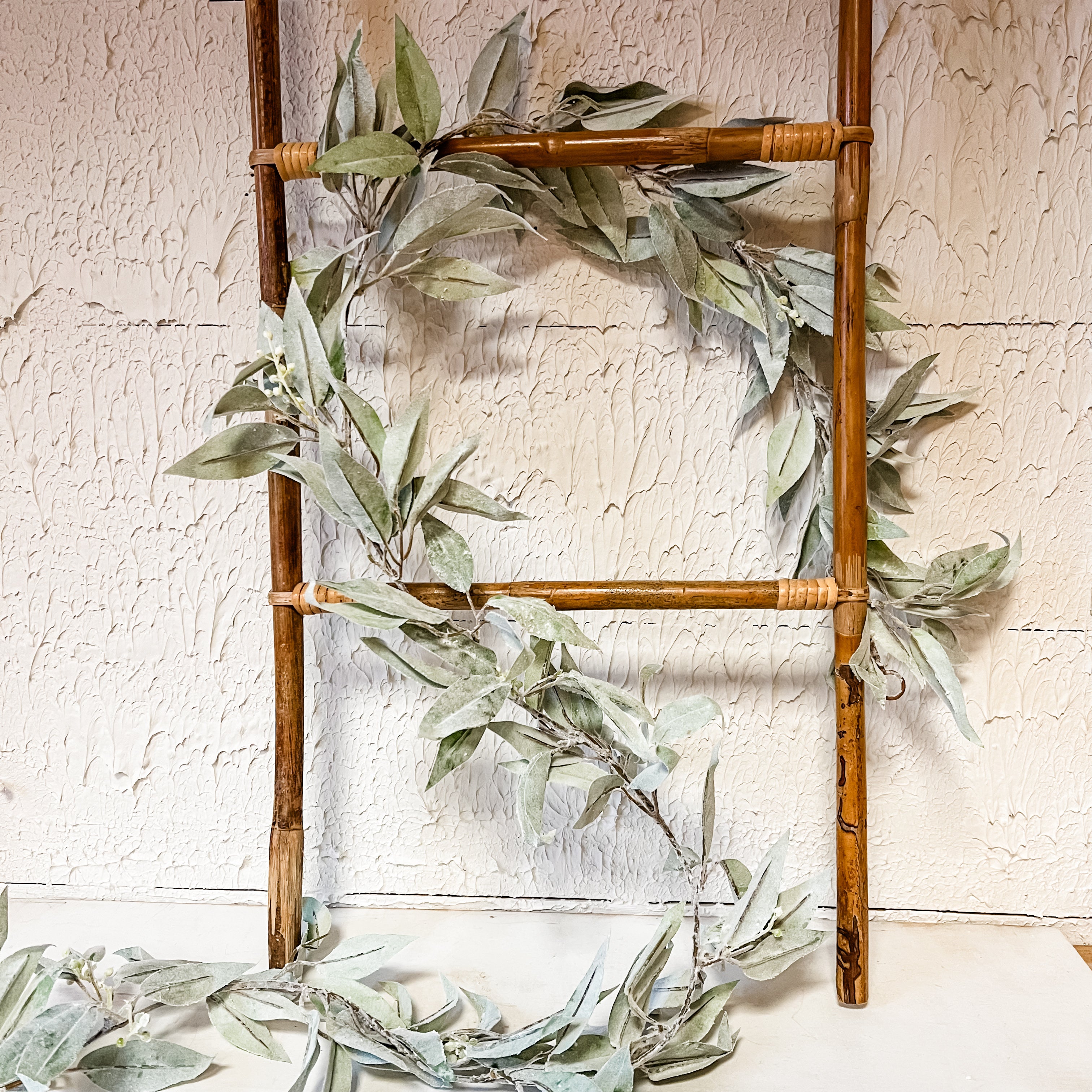 Seed eucalyptus frosted leaf garland 6’ long the rustic barn ct