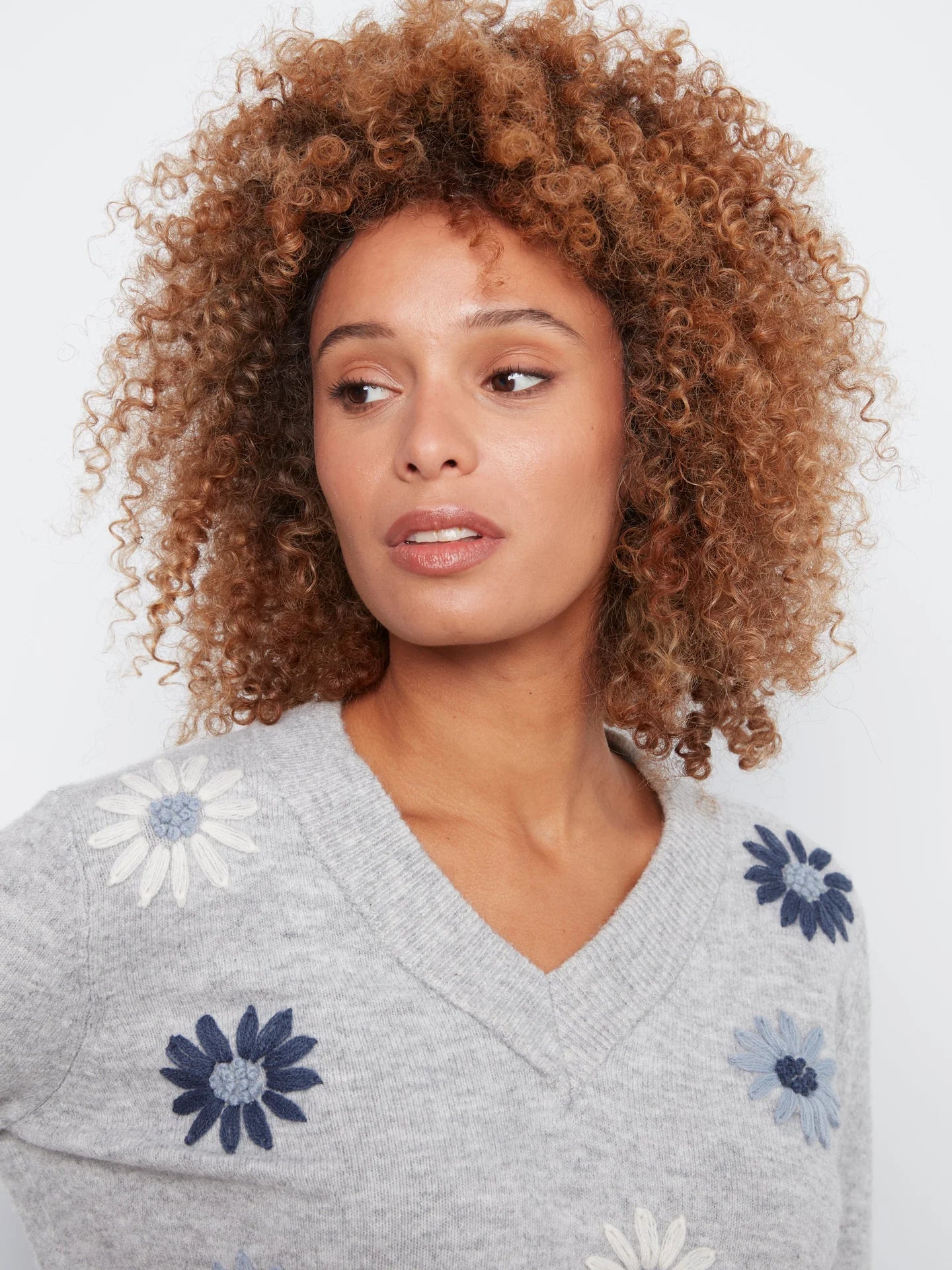 Luna Floral Embroidered Heather Grey V-Neck Sweater at the rustic barn in Killingworth ct