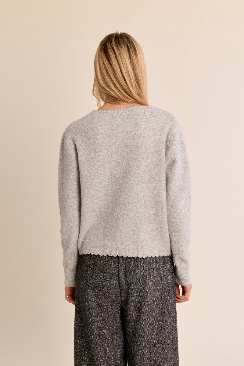 Silvery Grey Scalloped V-Neck Fitted Knit Cardigan at the rustic barn in Killingworth ct