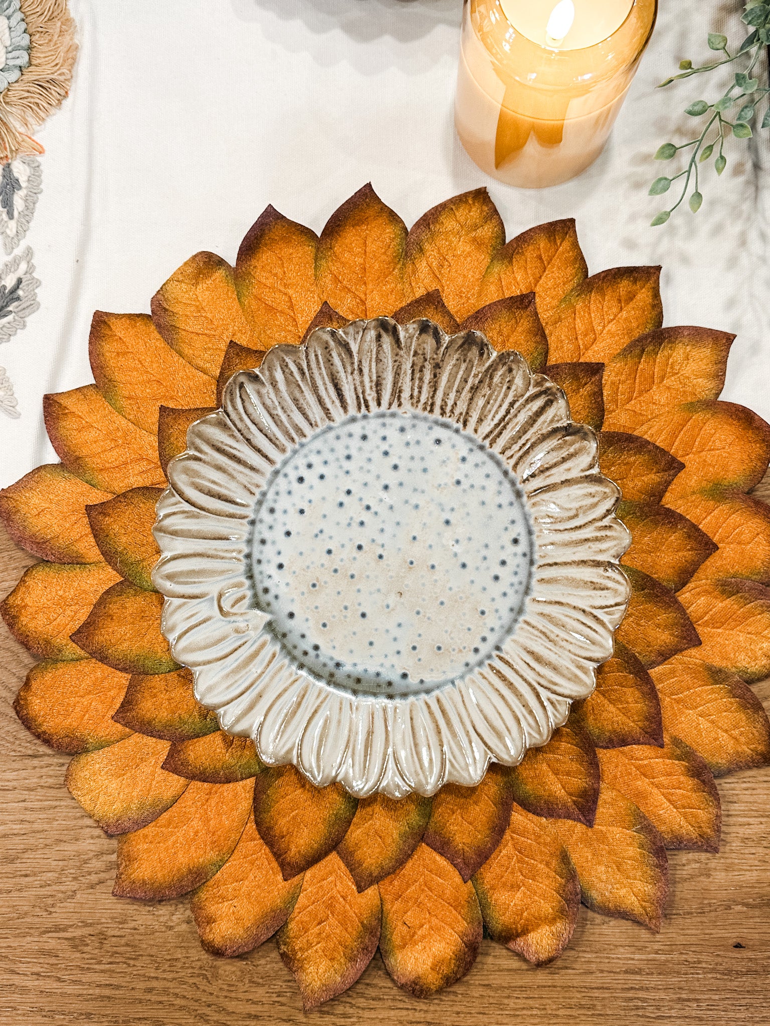 autumn harvest vibrant color leaf placemat at the rustic barn in killingworth ct
