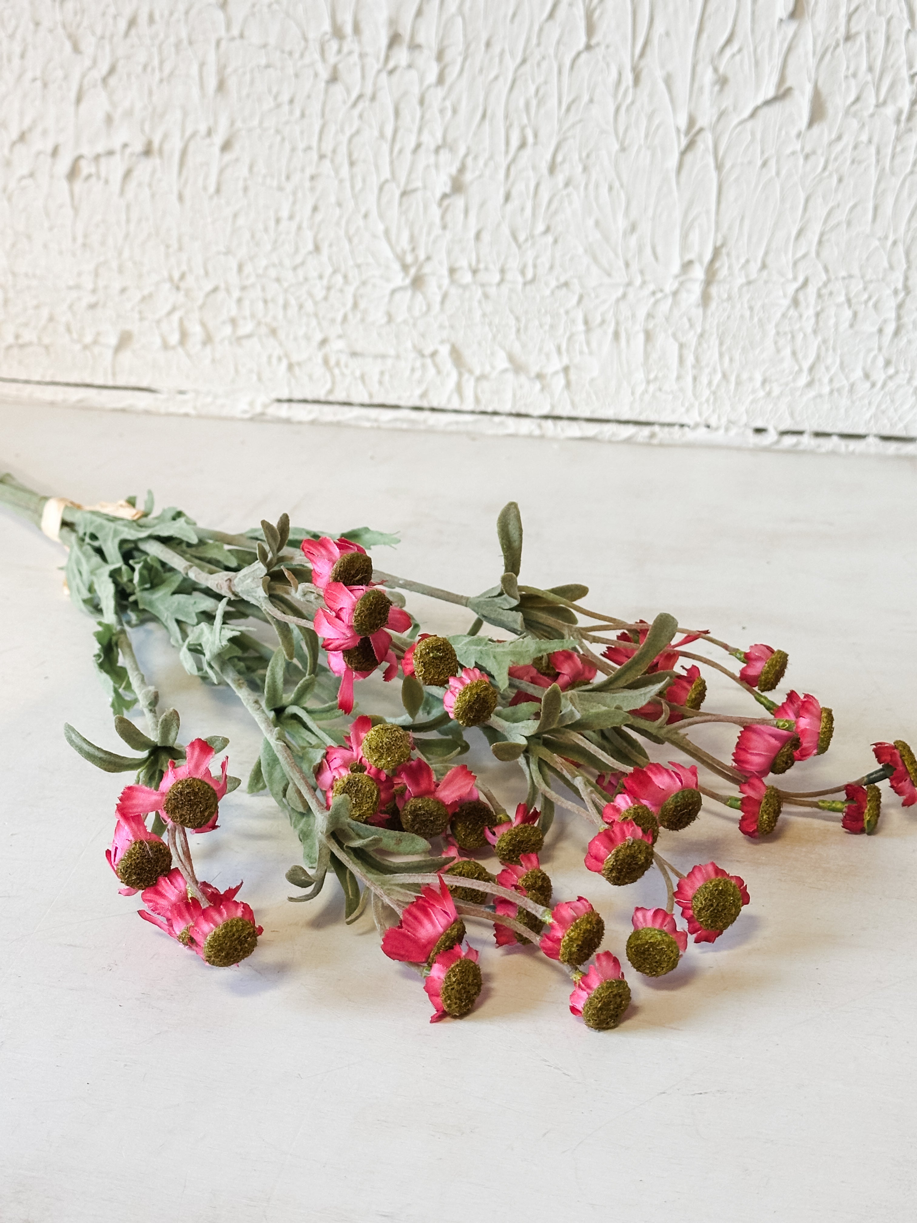 cream black eyed susan faux bundle at the Rustic Barn in Killingworth, CT