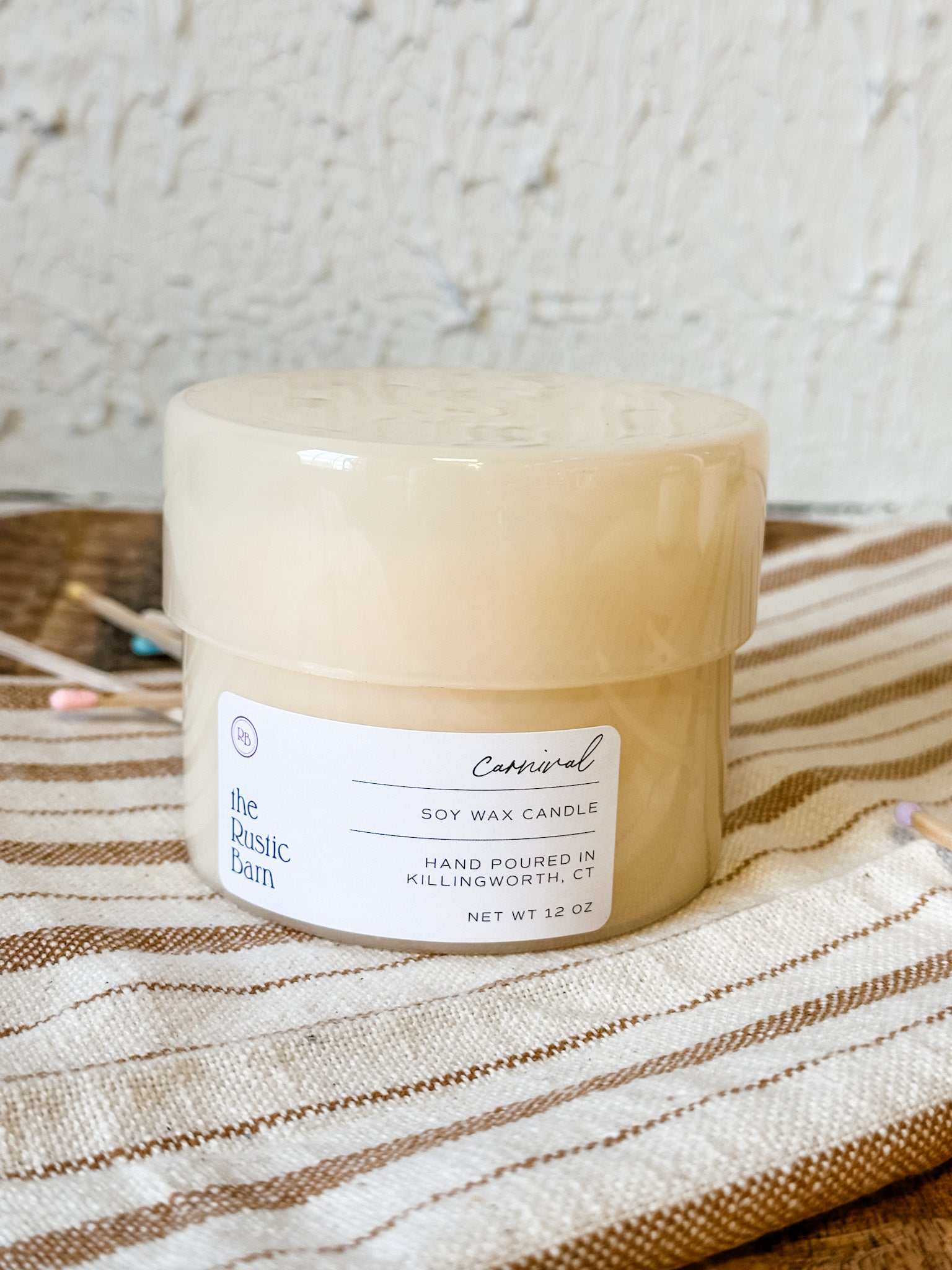 hand poured soy caramel and butter cream soy candle at the rustic barn in killingworth ct