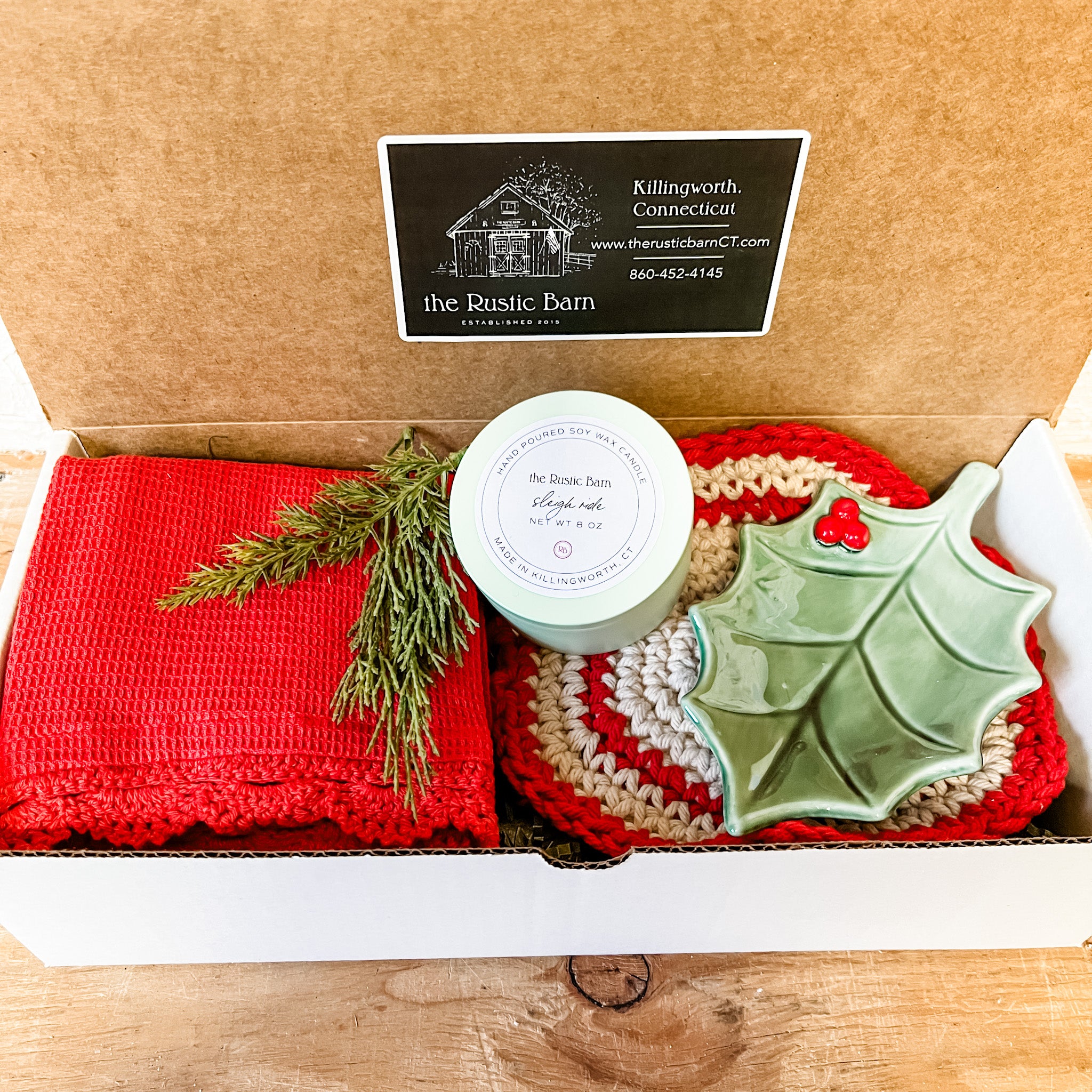 Holly Jolly Home Gift Set