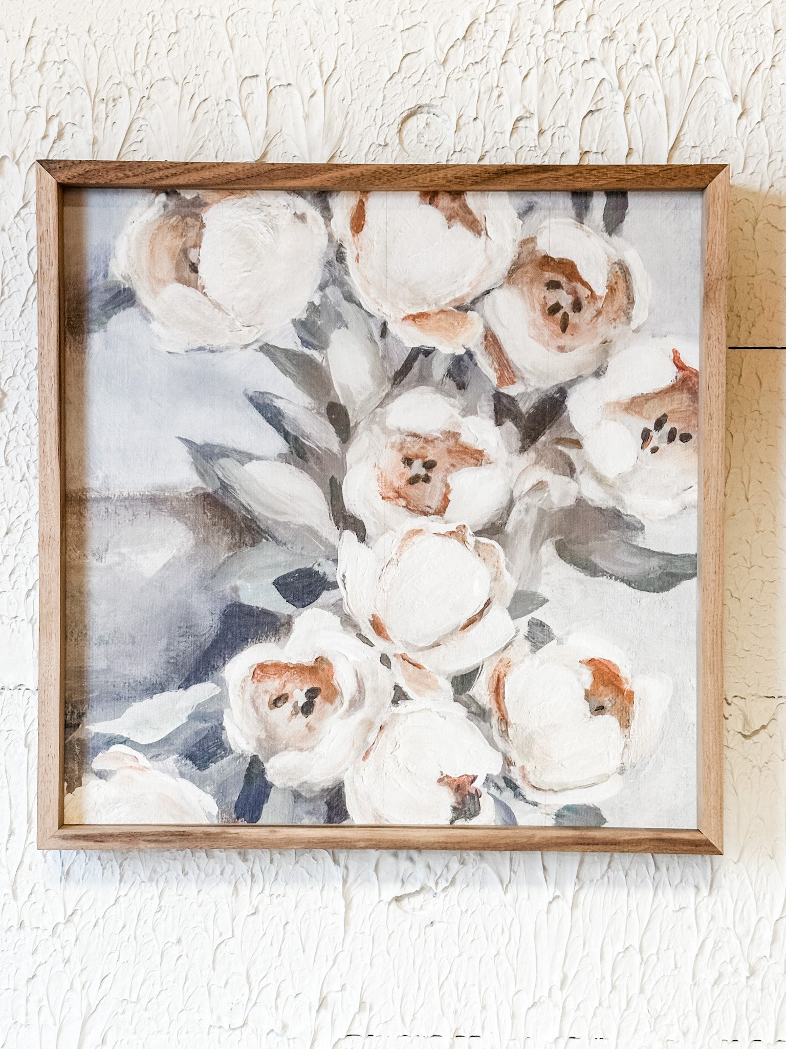cottage floral wall art at the rustic barn in Killingworth ct