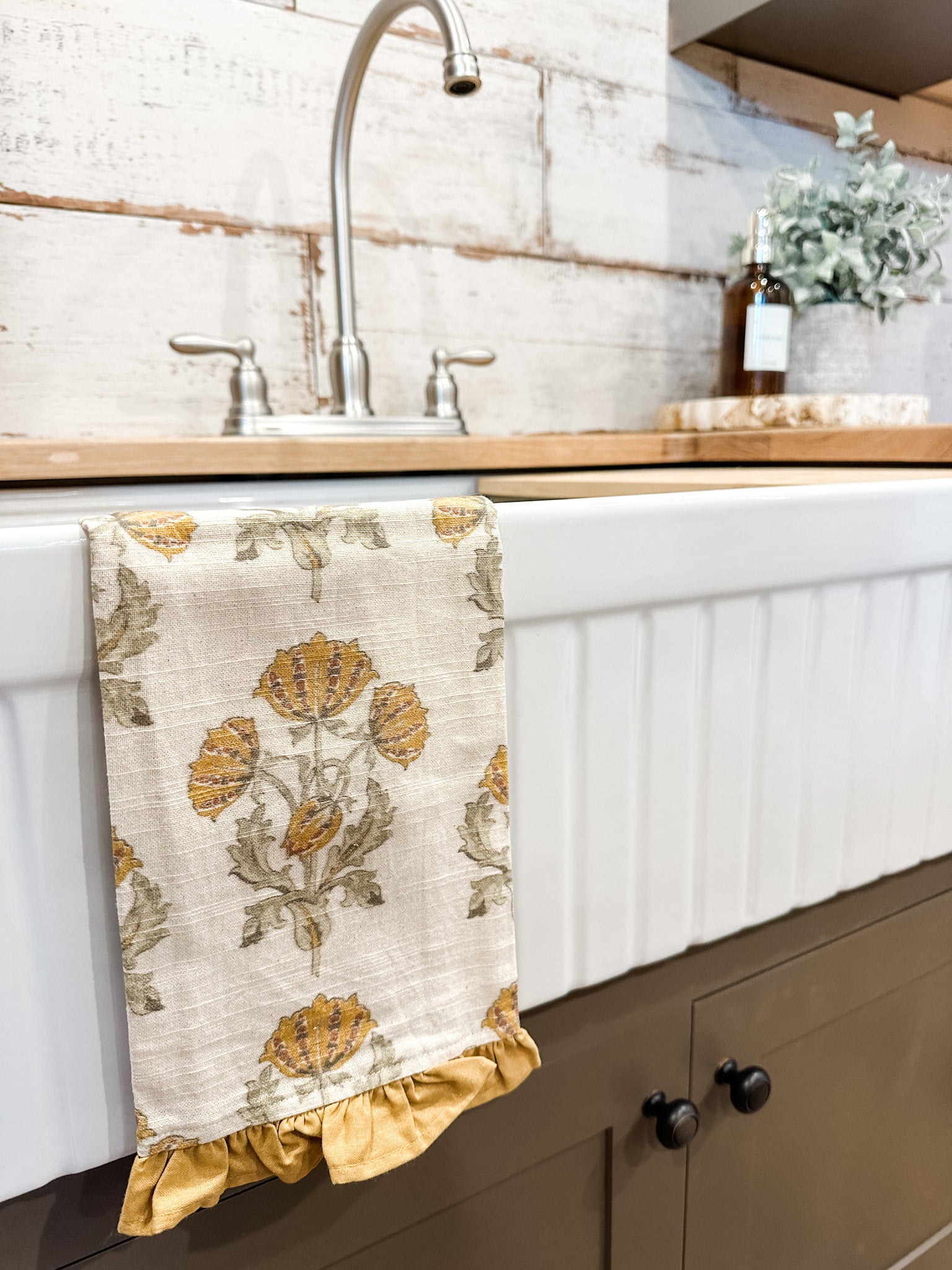 cotton floral golden tea towels at the rustic barn in killingworth ct