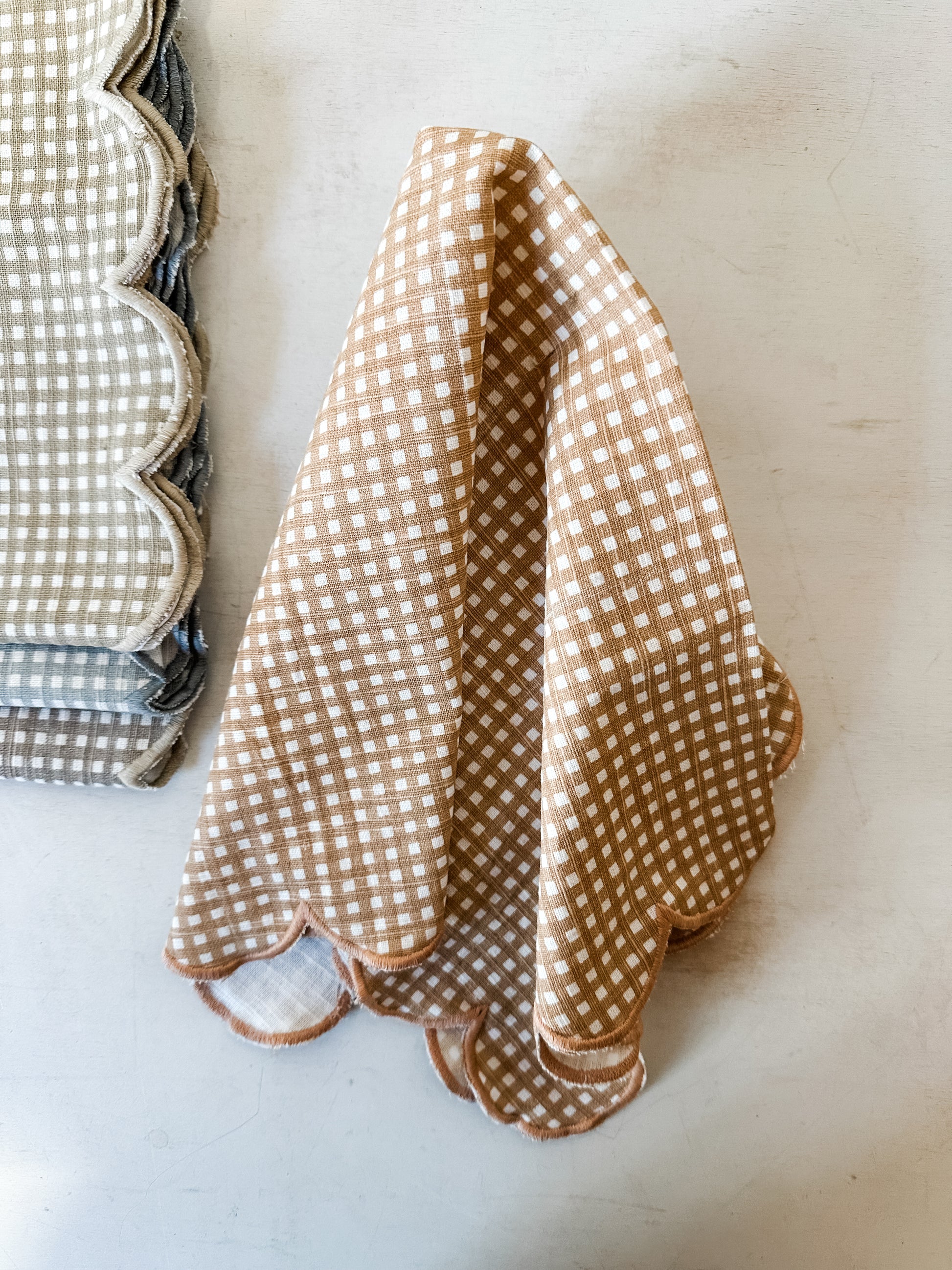 set of 4 cotton printed scalloped napkins with check pattern and stitched edge at the Rustic Barn in Killingworth CT