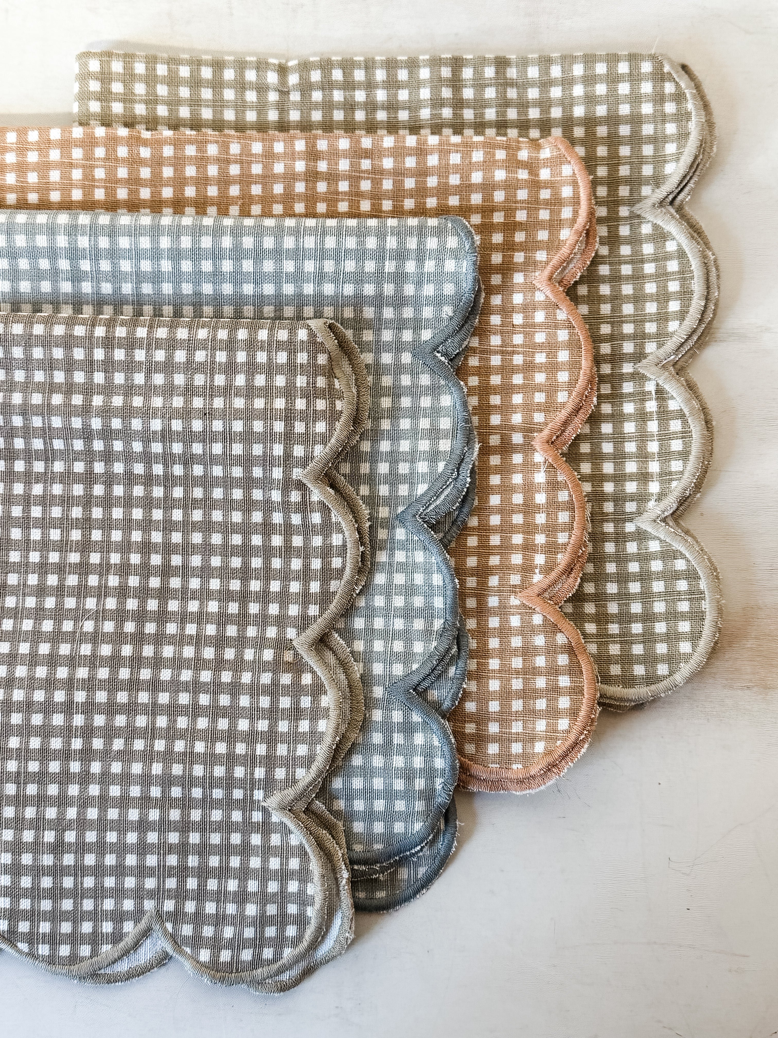 set of 4 cotton printed scalloped napkins with check pattern and stitched edge at the Rustic Barn in Killingworth CT