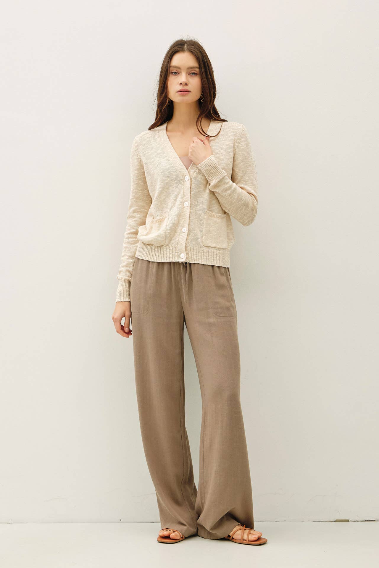 cotton slub button up cardigan with pockets at the rustic barn in Killingworth ct