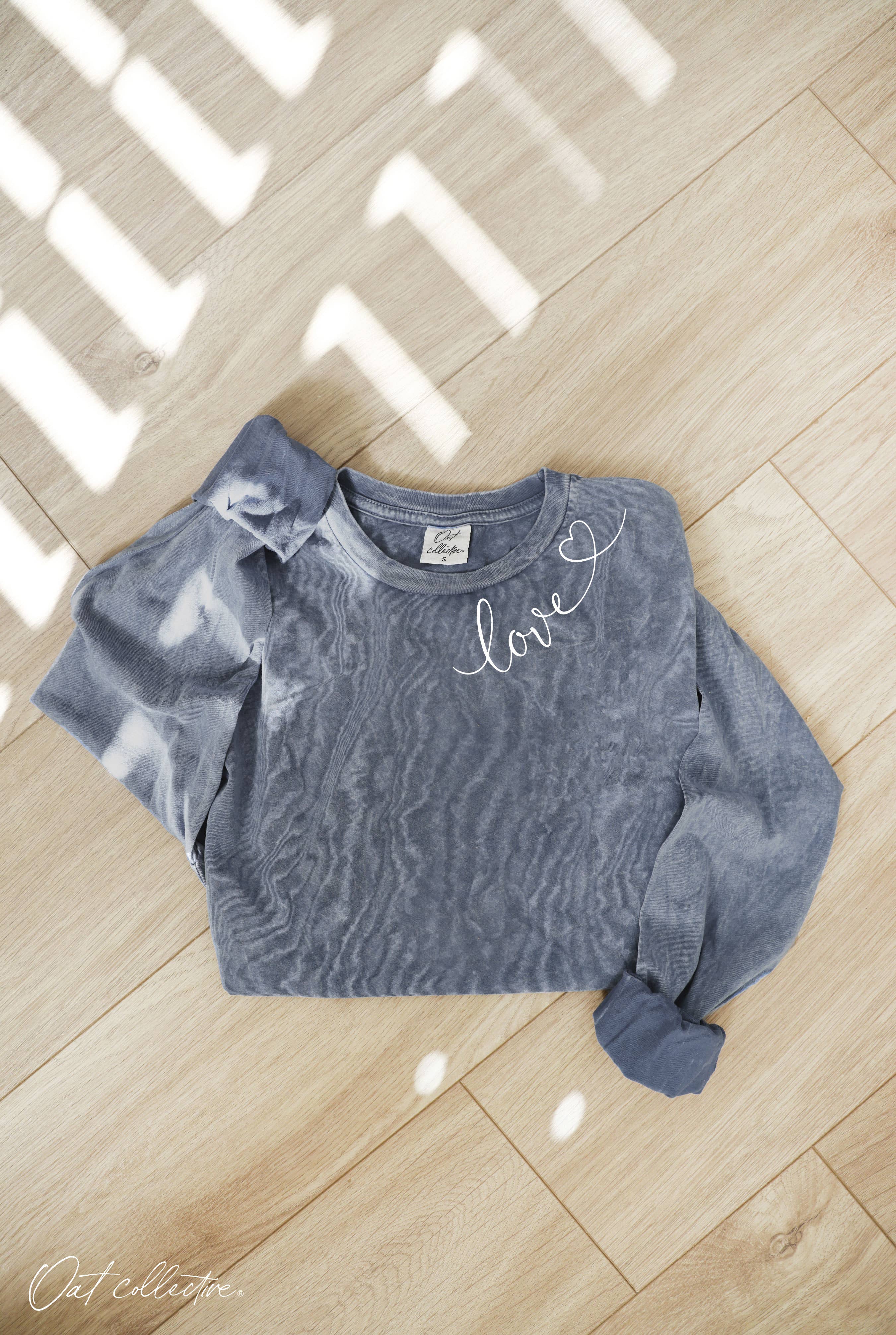 LOVE HEART  Mineral Washed Long Sleeve Graphic