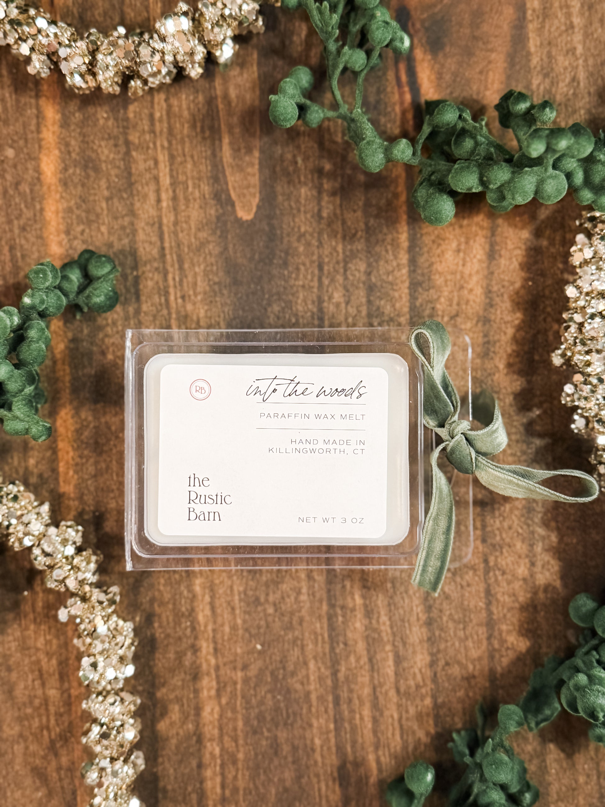 evergreen sprue and moss hand-poured 3 ounce soy wax melt at The Rustic Barn in Killingworth CT