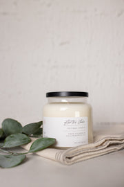 fresh linen and sea salt hand poured soy candle at the rustic barn in killingworth ct