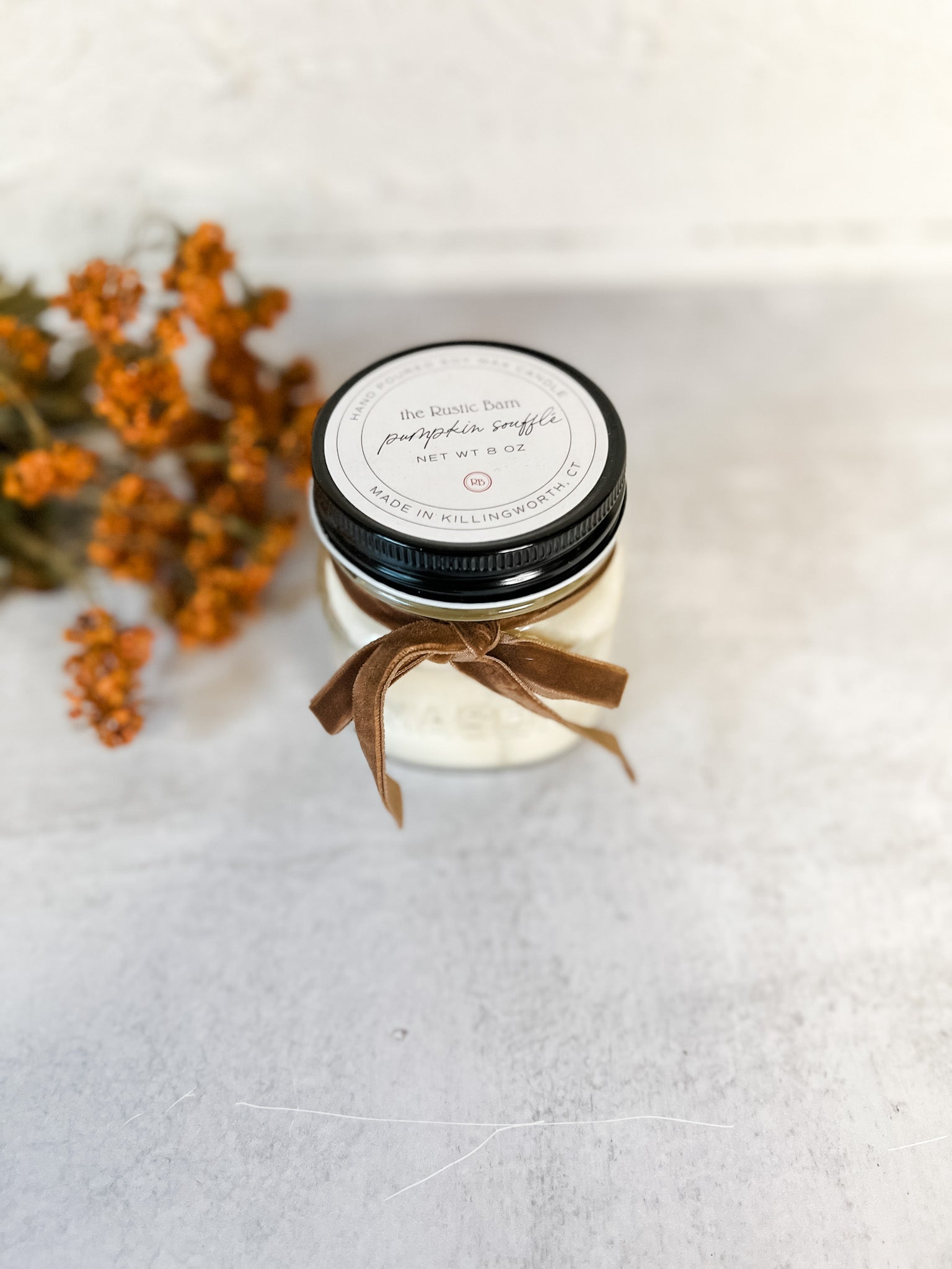 hand-poured soy fall candle at the rustic barn in killingworth ct