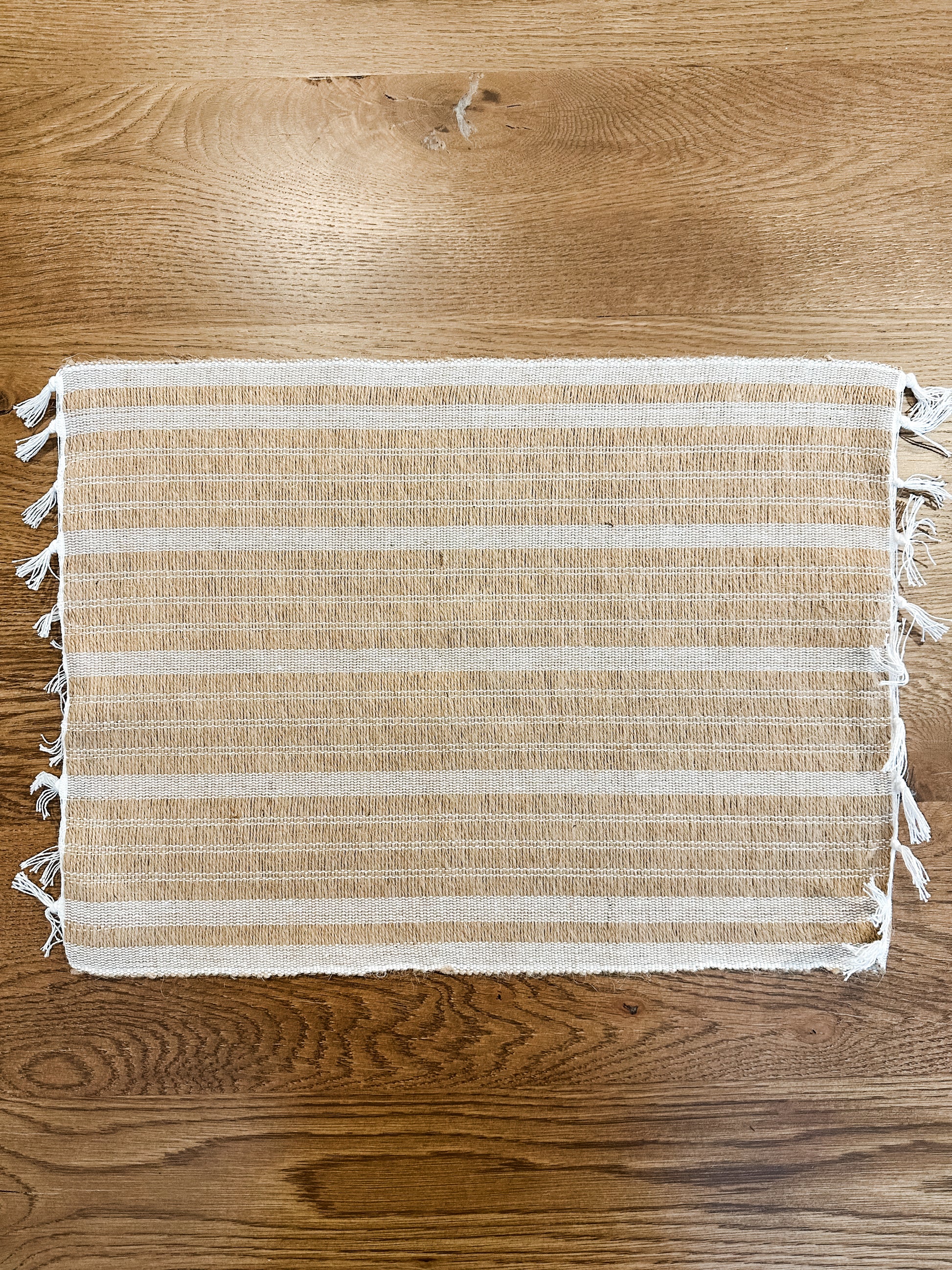 jute and cotton set of 4 placemats at The Rustic Barn in Killingworth, CT