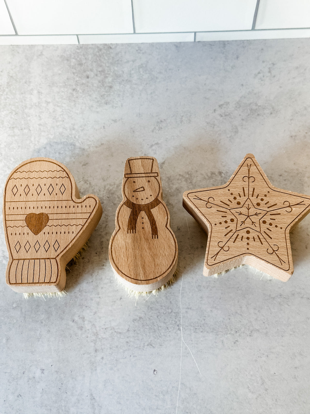 beech wood holiday shaped dish brush at the rustic barn in killingworth ct