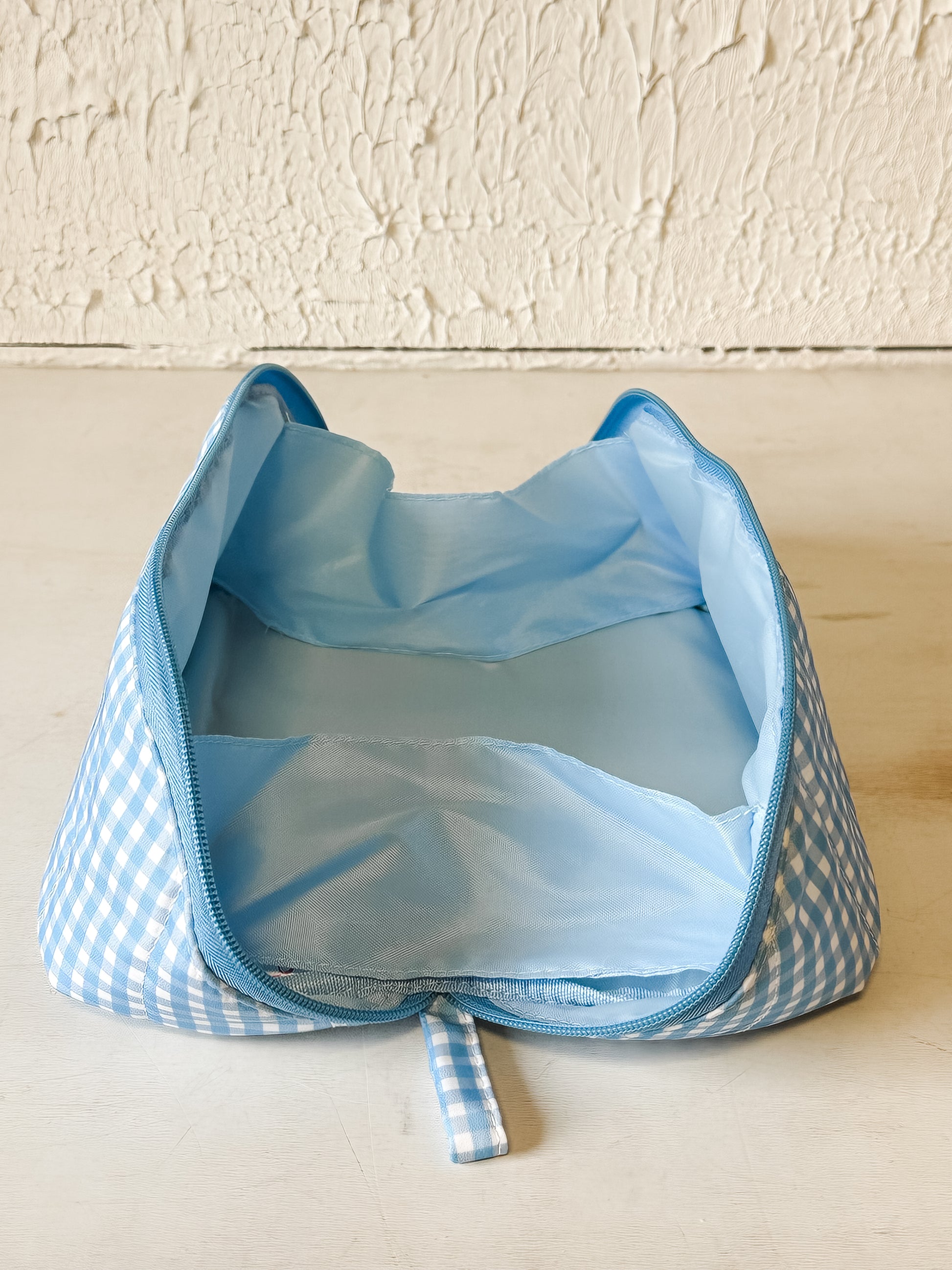 Travel Makeup & Cosmetic Organizer at the Rustic Barn in Killingworth, CT