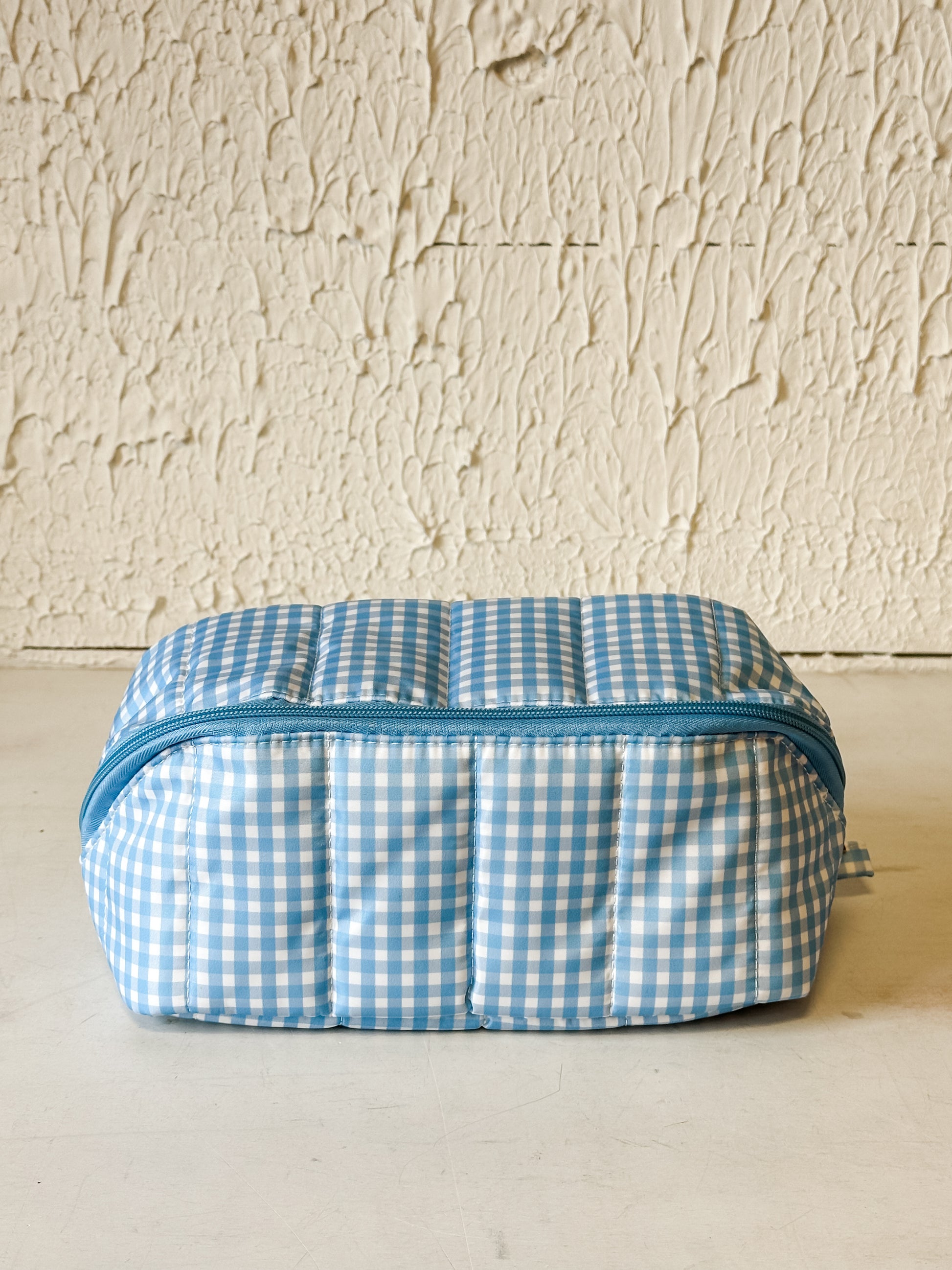 Travel Makeup & Cosmetic Organizer at the Rustic Barn in Killingworth, CT