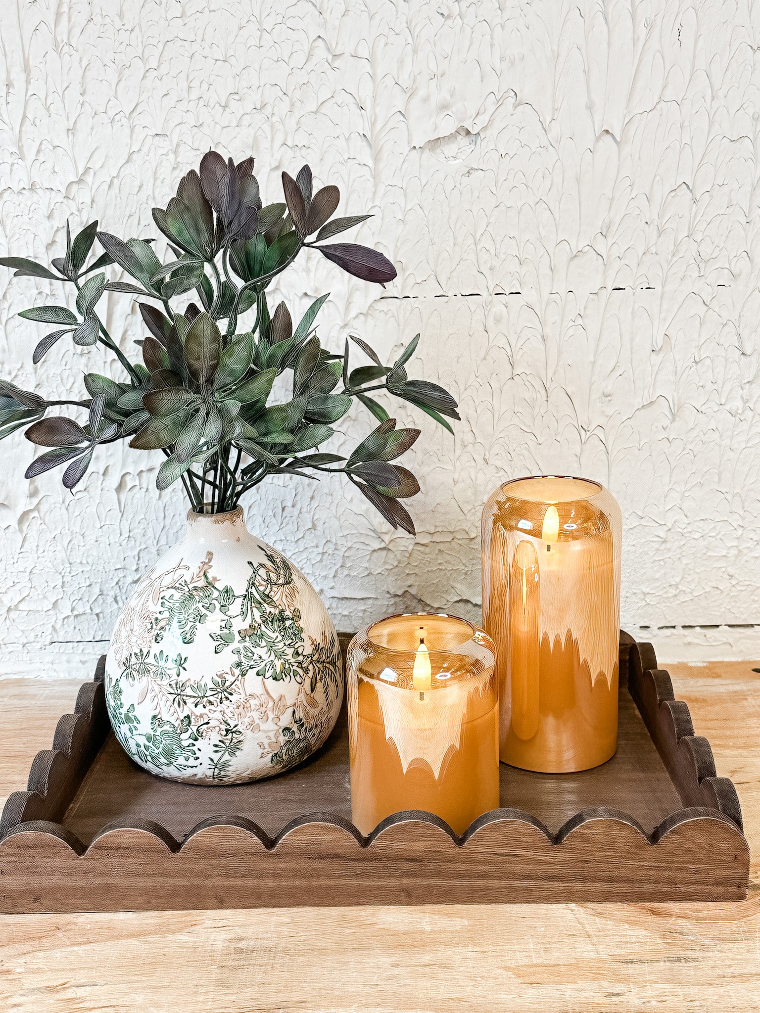 champagne color arched flameless candles at the rustic barn in killingworth ct