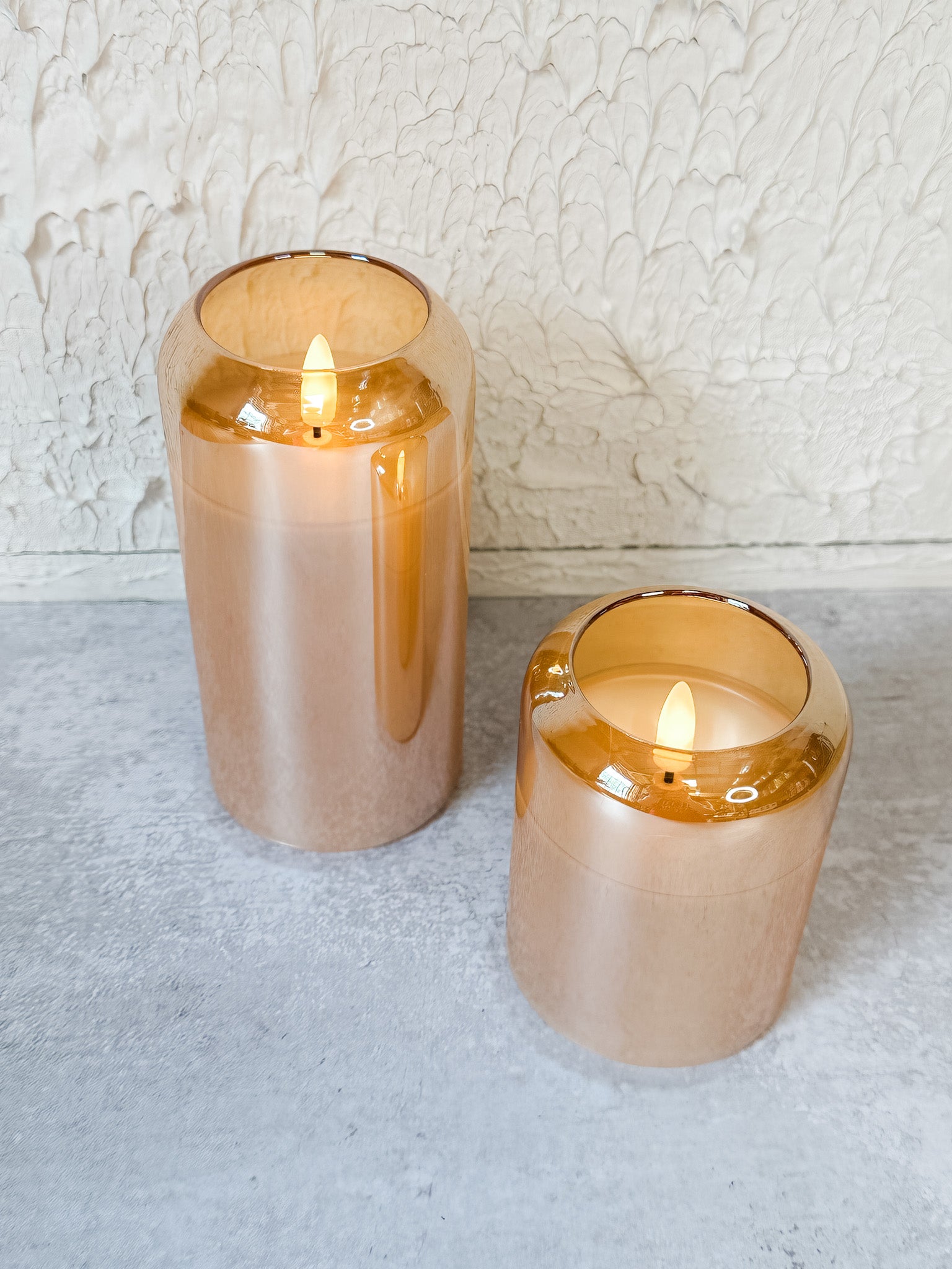 champagne color arched flameless candles at the rustic barn in killingworth ct