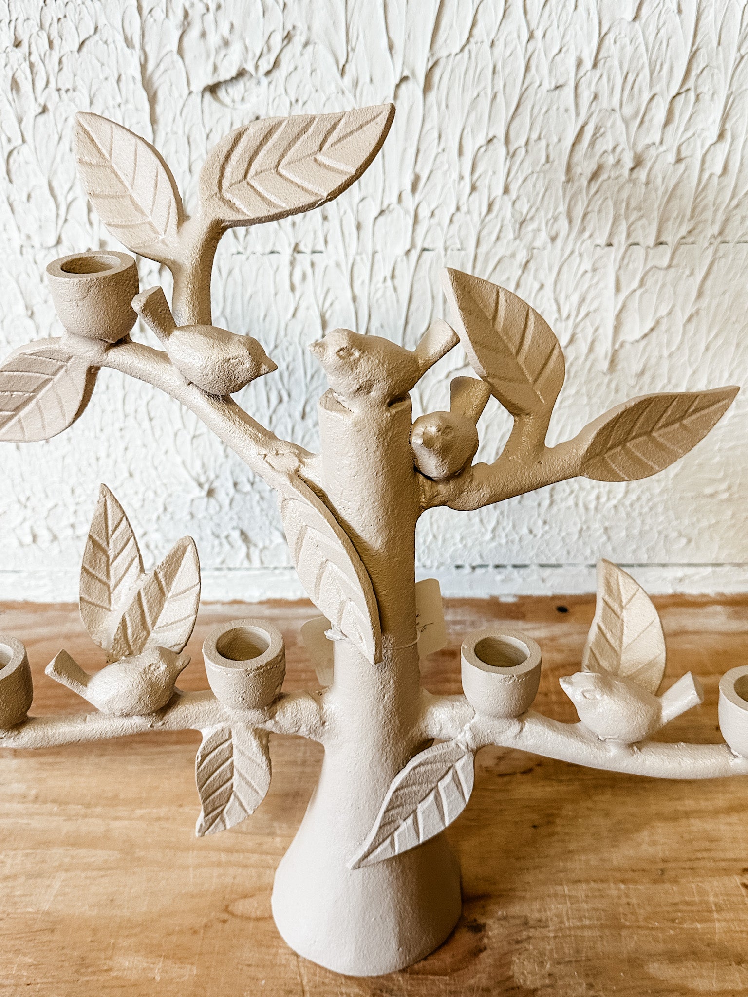 off white matte finish bird and leaf candelabra at the rustic barn in Killingworth ct