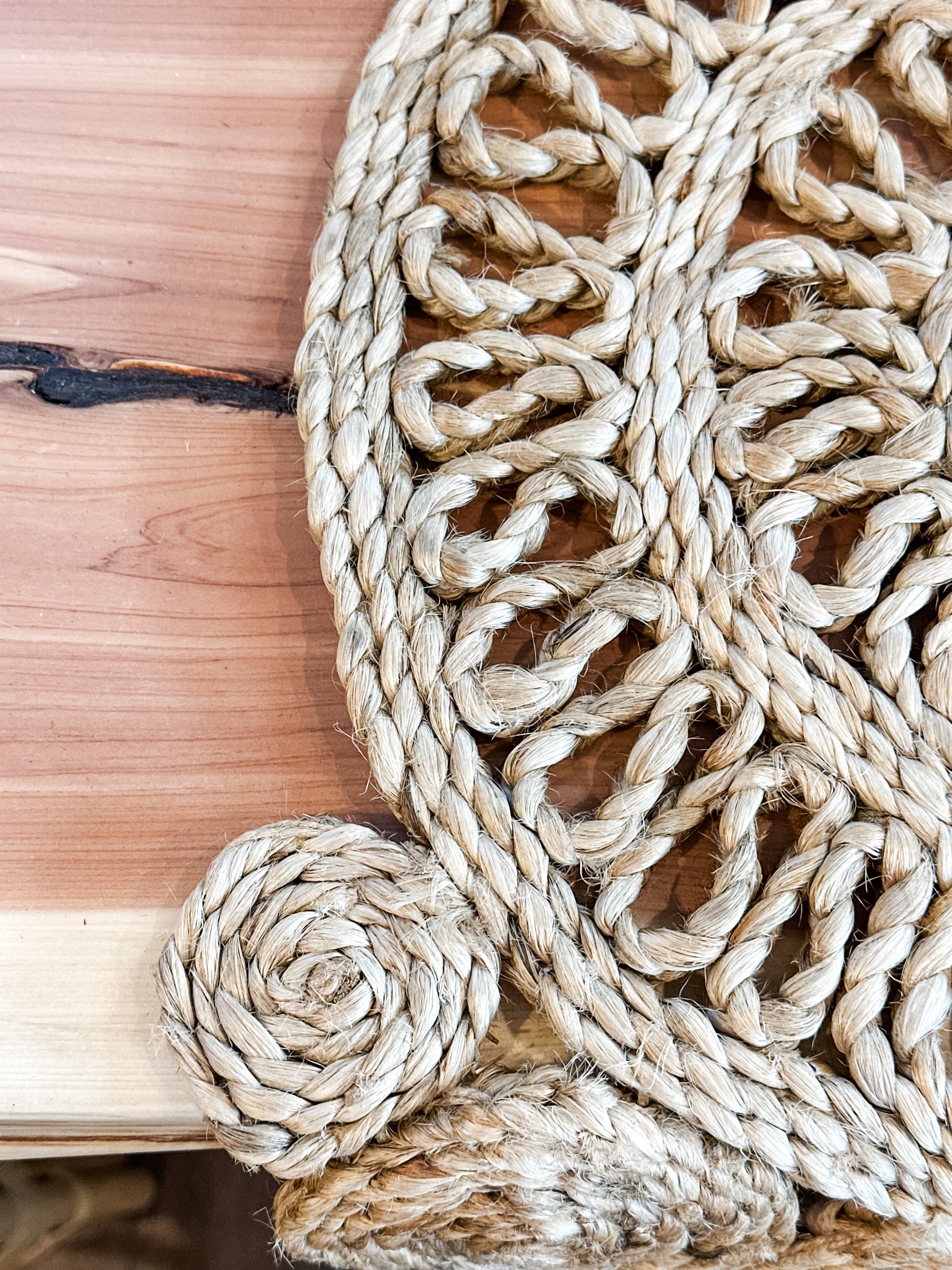 natural hand woven jute table runner at the rustic barn in Killingworth ct