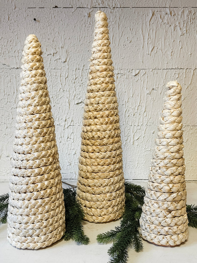 Natural Rattan Cone Trees – The Rustic Barn