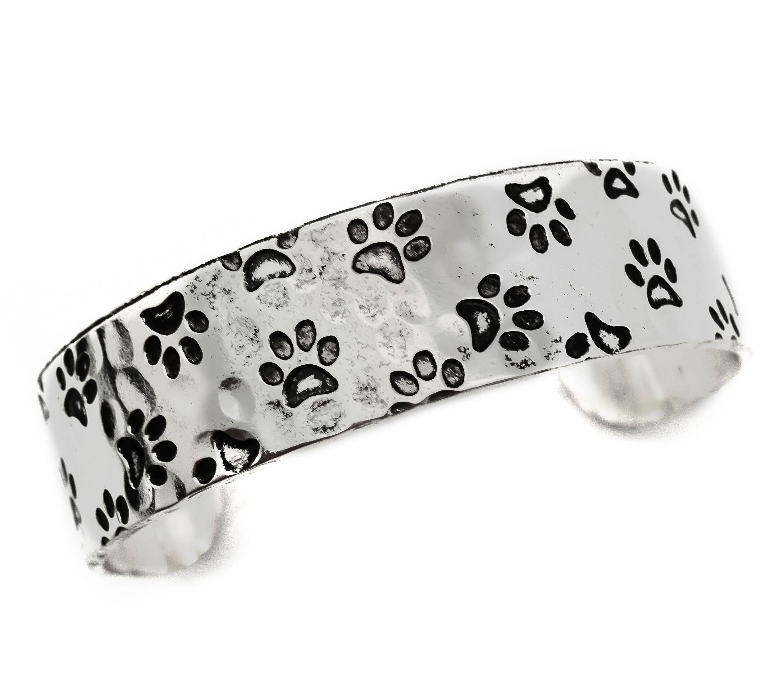 paw print silver cuff bracelet at the rustic barn in Killingworth CT