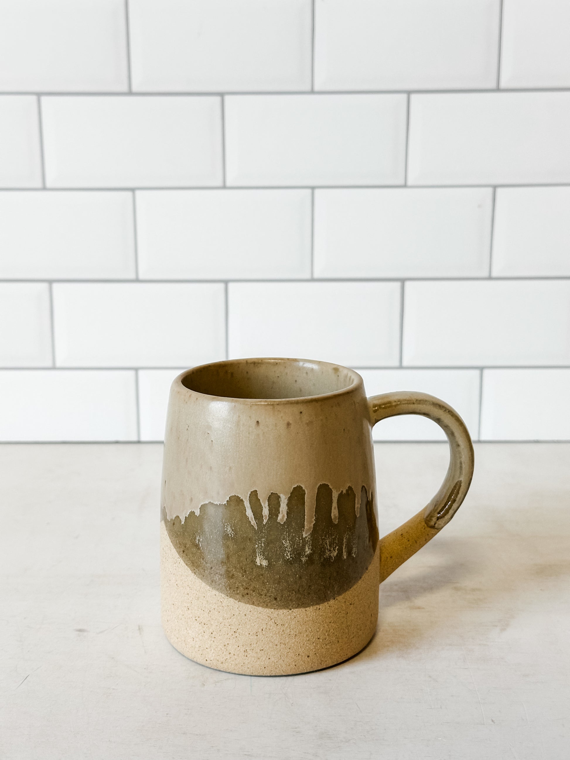 reactive glaze stoneware mug at the Rustic Barn in Killingworth, CT