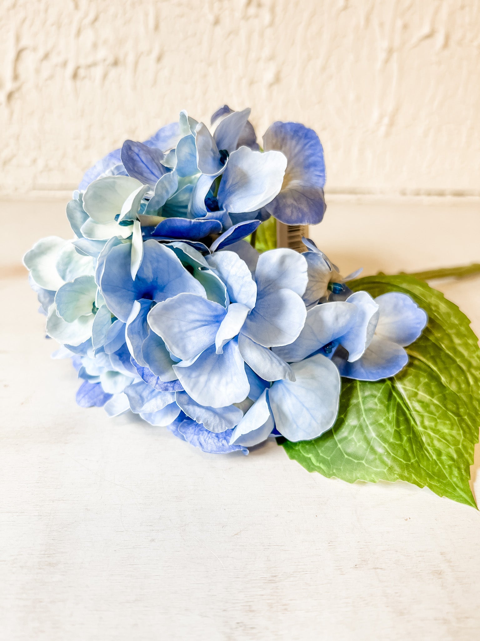 faux spring hydrangea stems at the rustic barn in killingworth ct