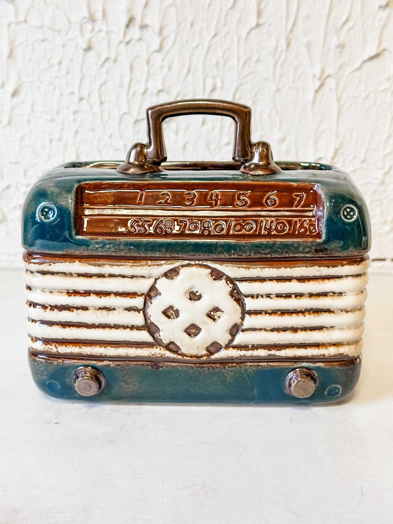 retro ceramic radio decorative vase at the rustic barn in Killingworth ct