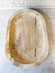 white washed oval wood tray at the rustic barn in killingworth ct