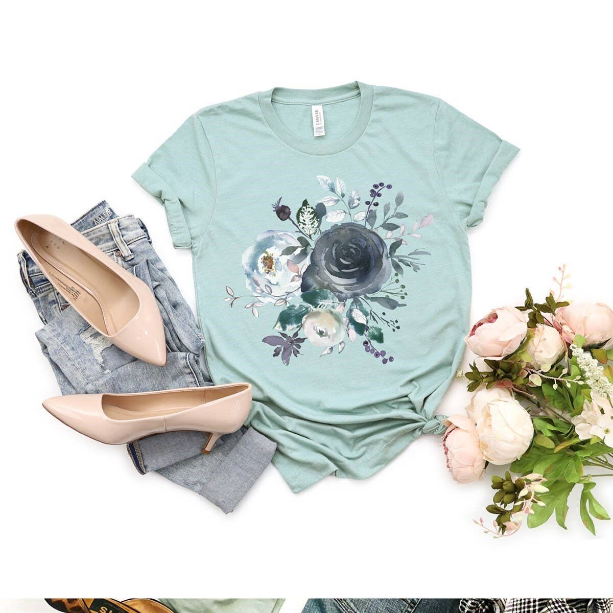 womens graphic blue floral tee at the rustic barn in killingworth ct