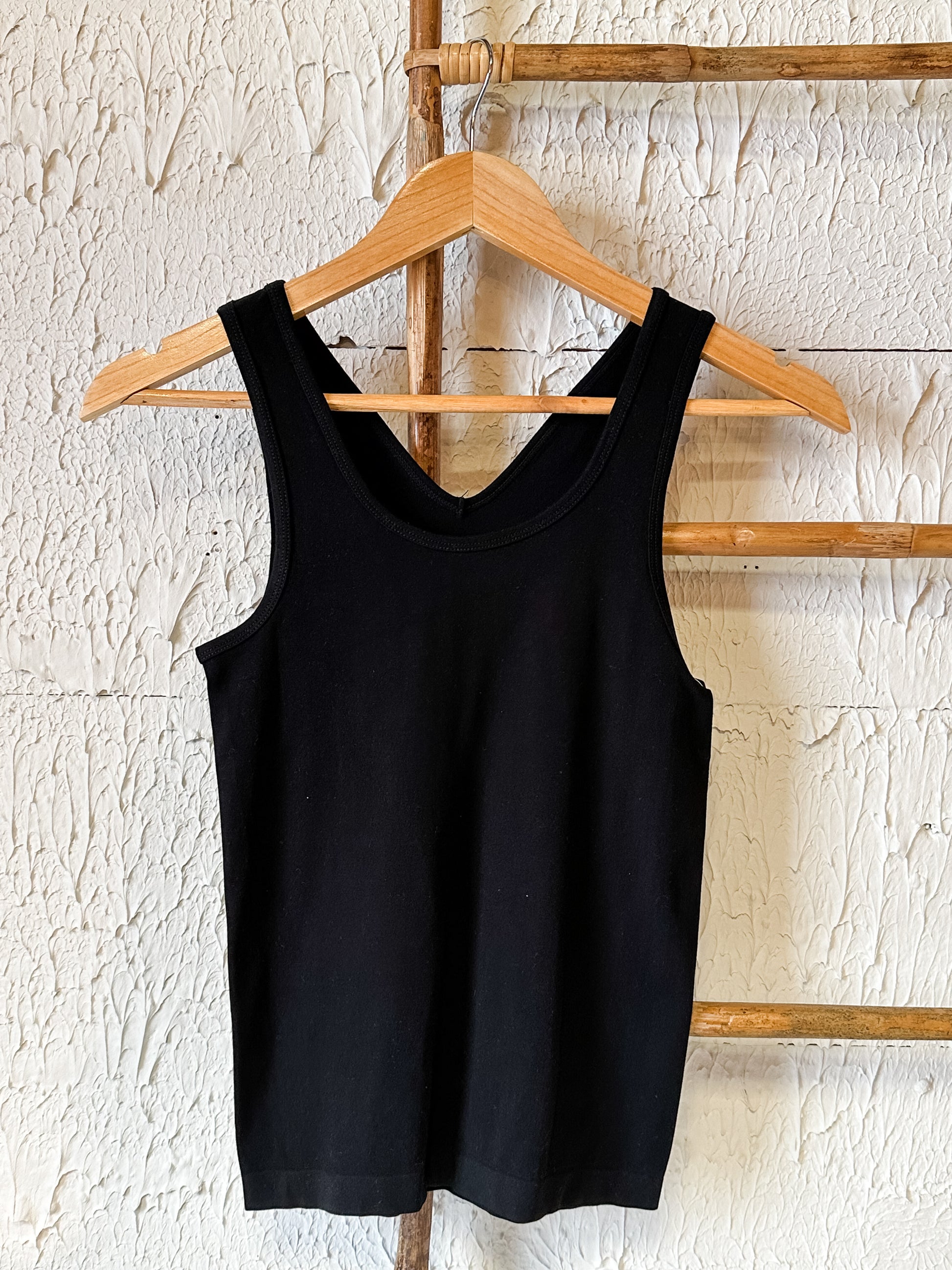 sculpting reversible seamless tank at the Rustic Barn in Killingworth, CT