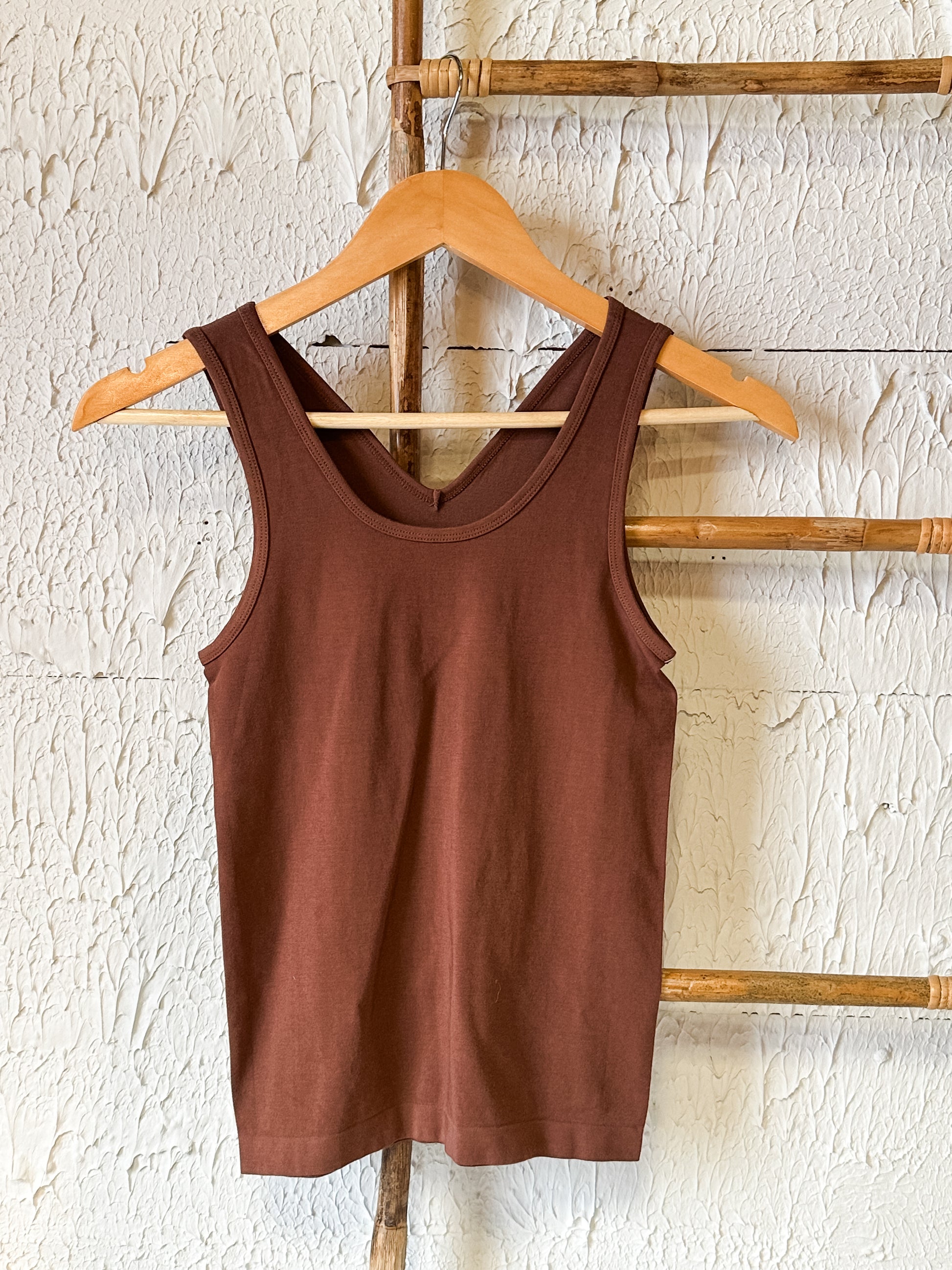 sculpting reversible seamless tank at the Rustic Barn in Killingworth, CT