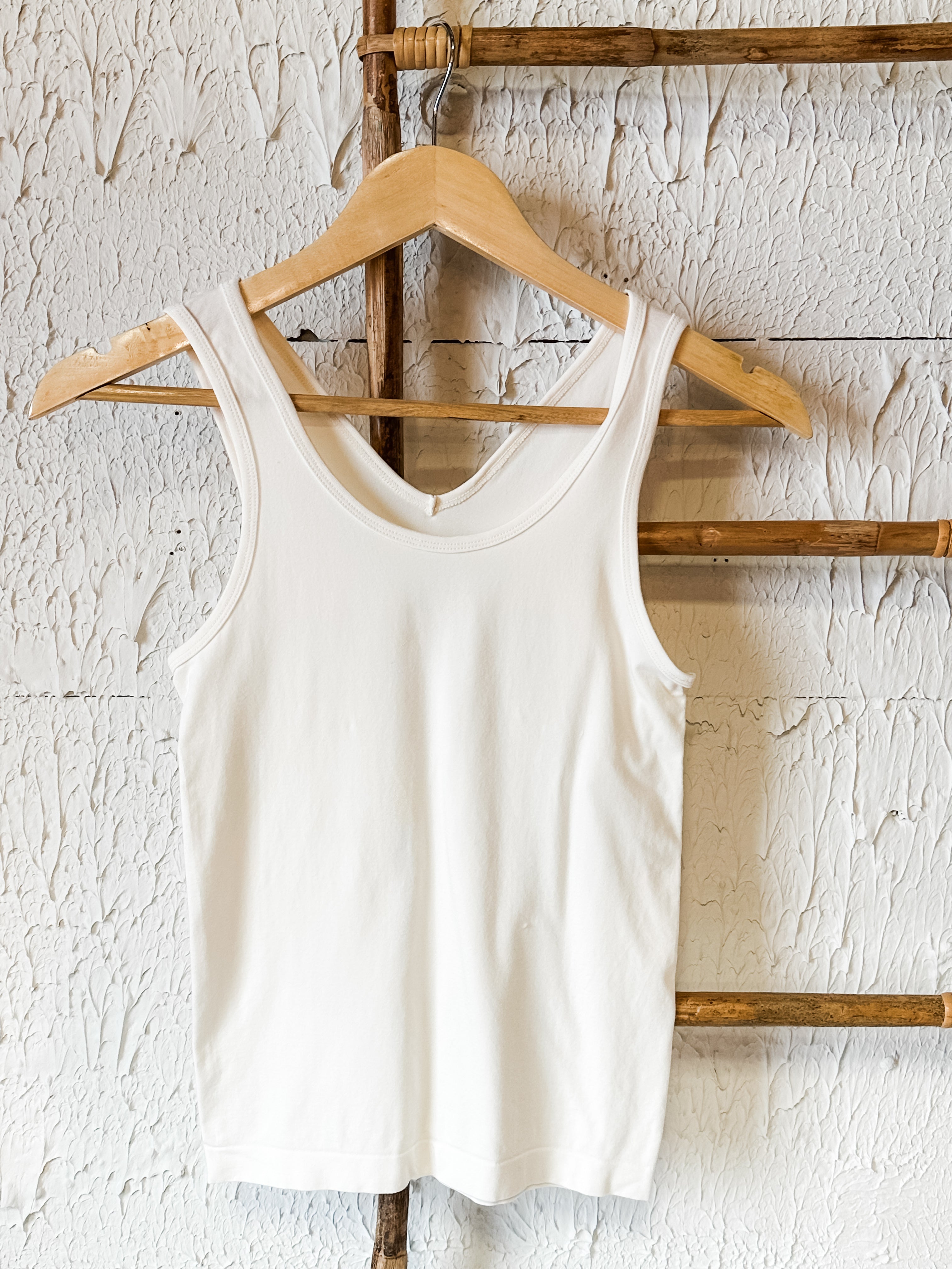 sculpting reversible seamless tank at the Rustic Barn in Killingworth, CT