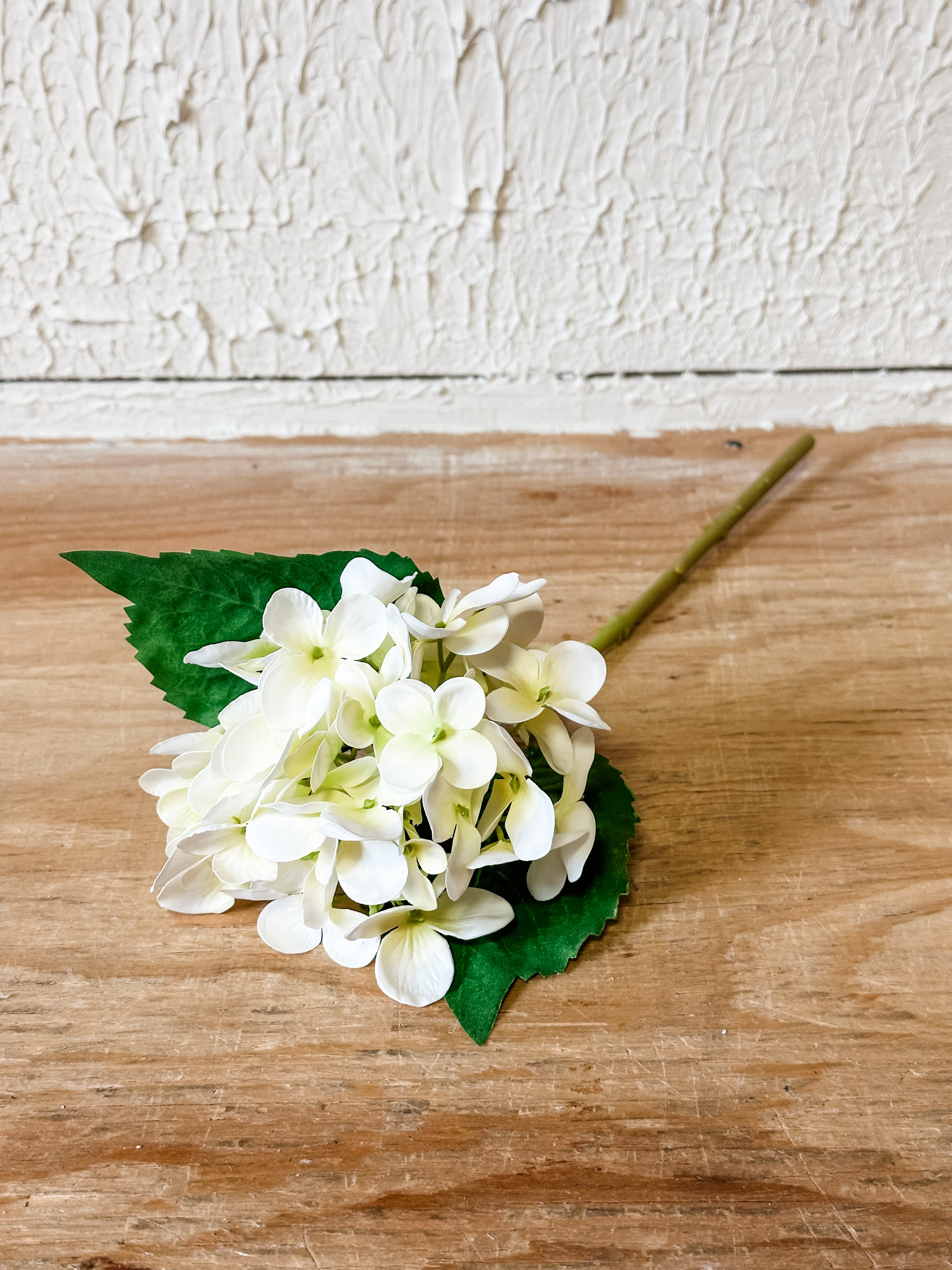 15" Small Hydrangea Stem