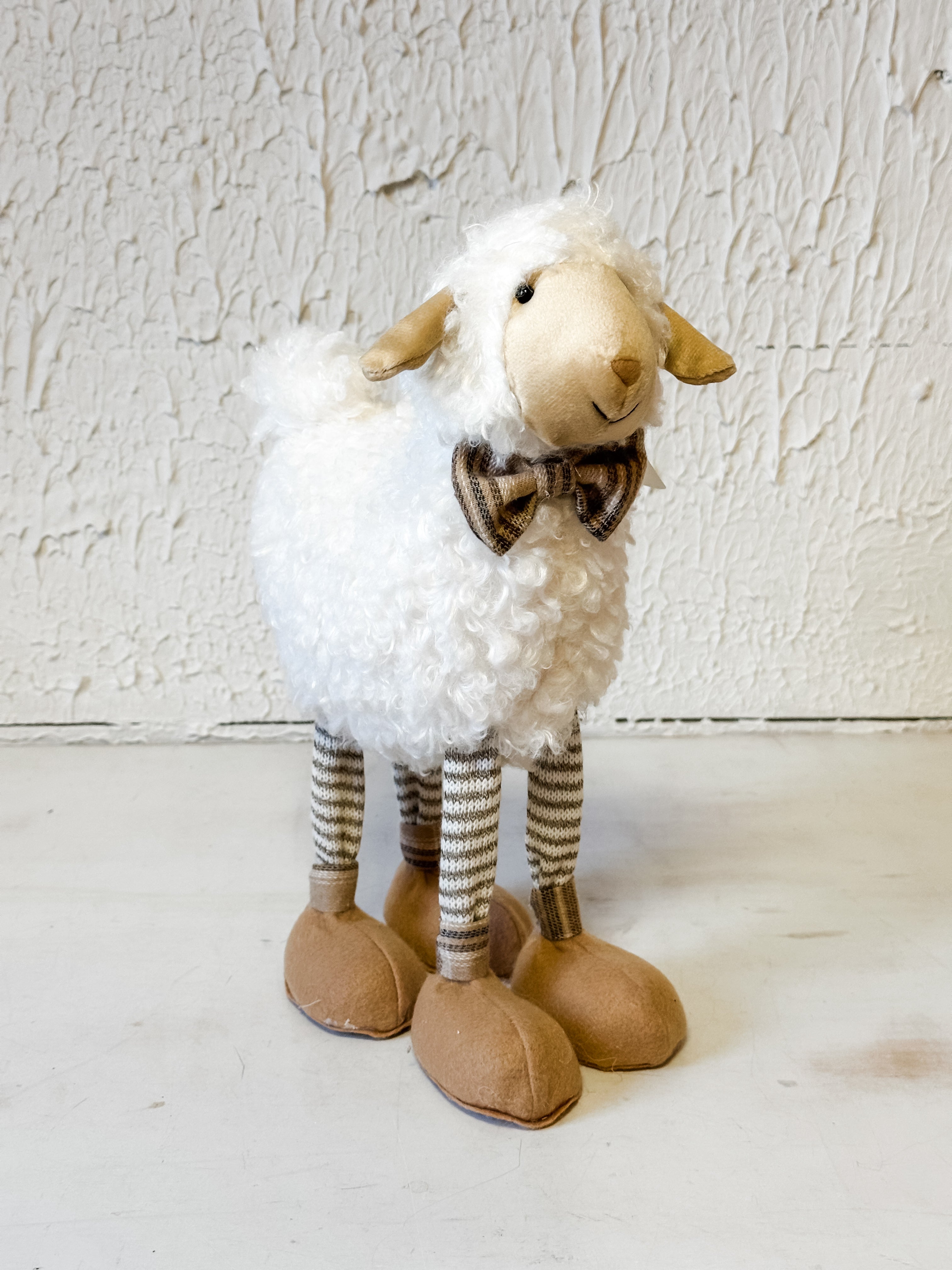 standing sheep decor at The Rustic Barn in Killingworth, CT