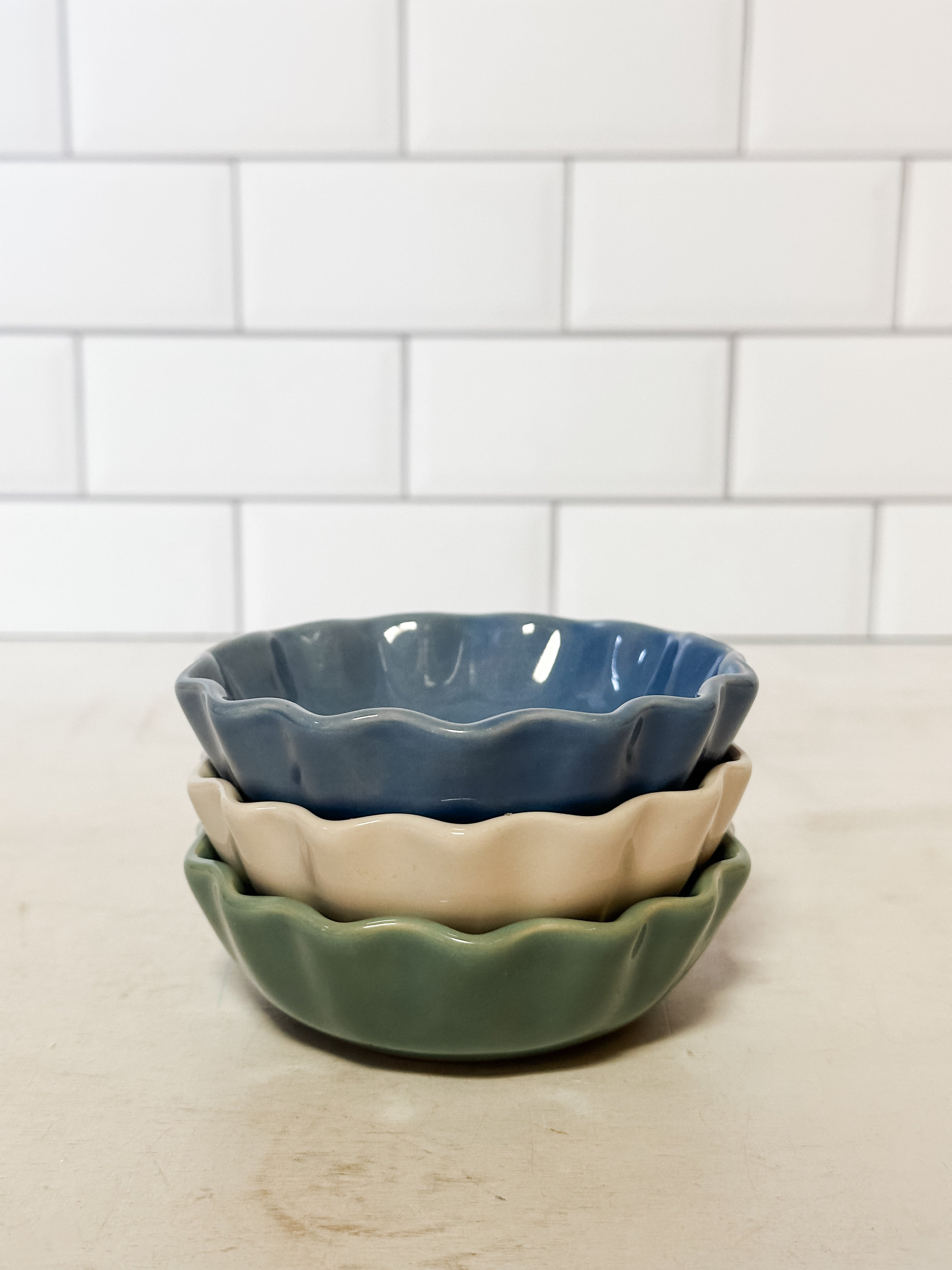 stoneware scalloped bowls at The Rustic Barn in Killingworth CT