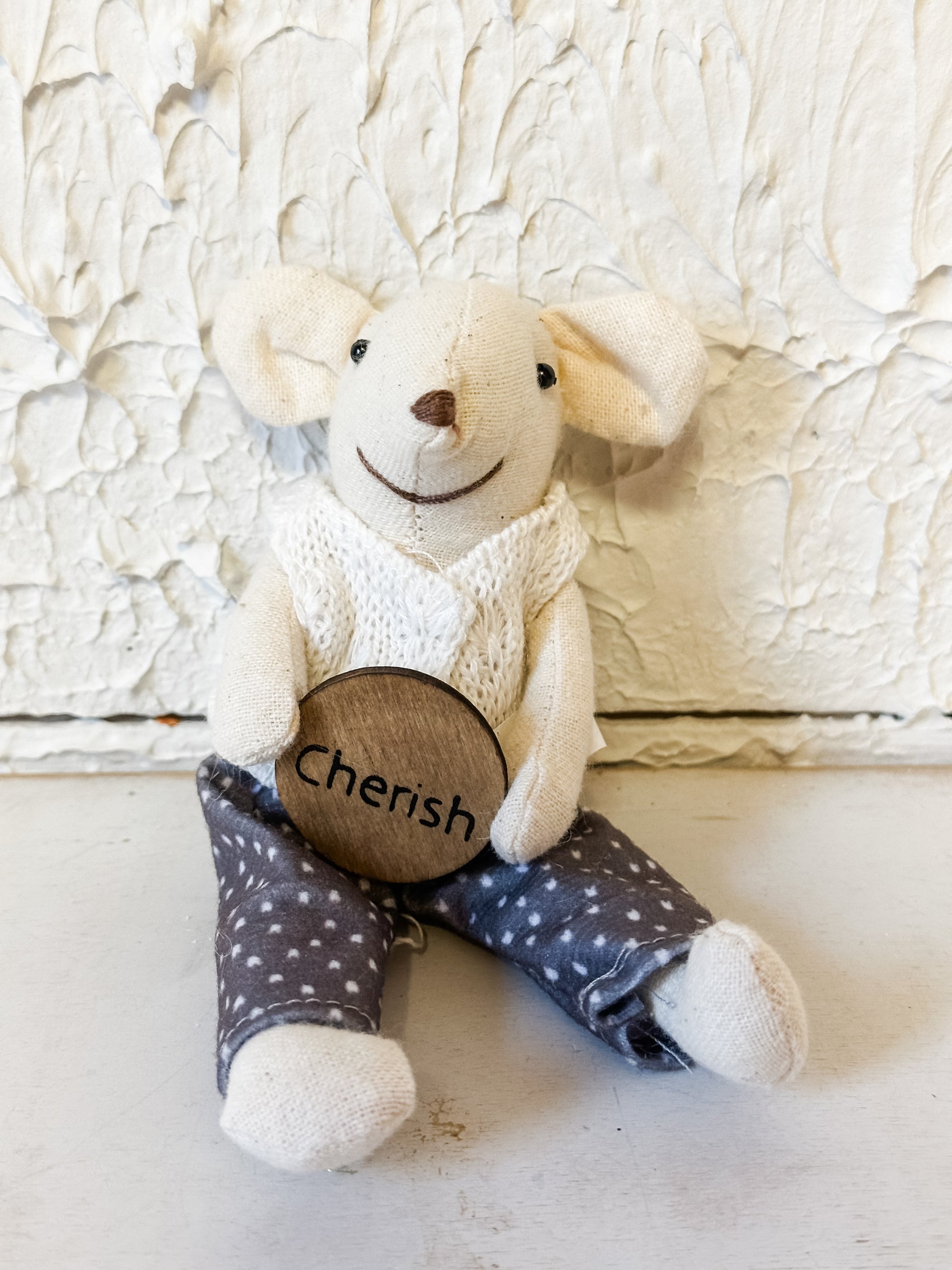 stuffed mice with positive sayings at The Rustic Barn in Killingworth, CT