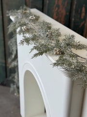 tee berry and cedar winter garland at the rustic barn in killingworth ct