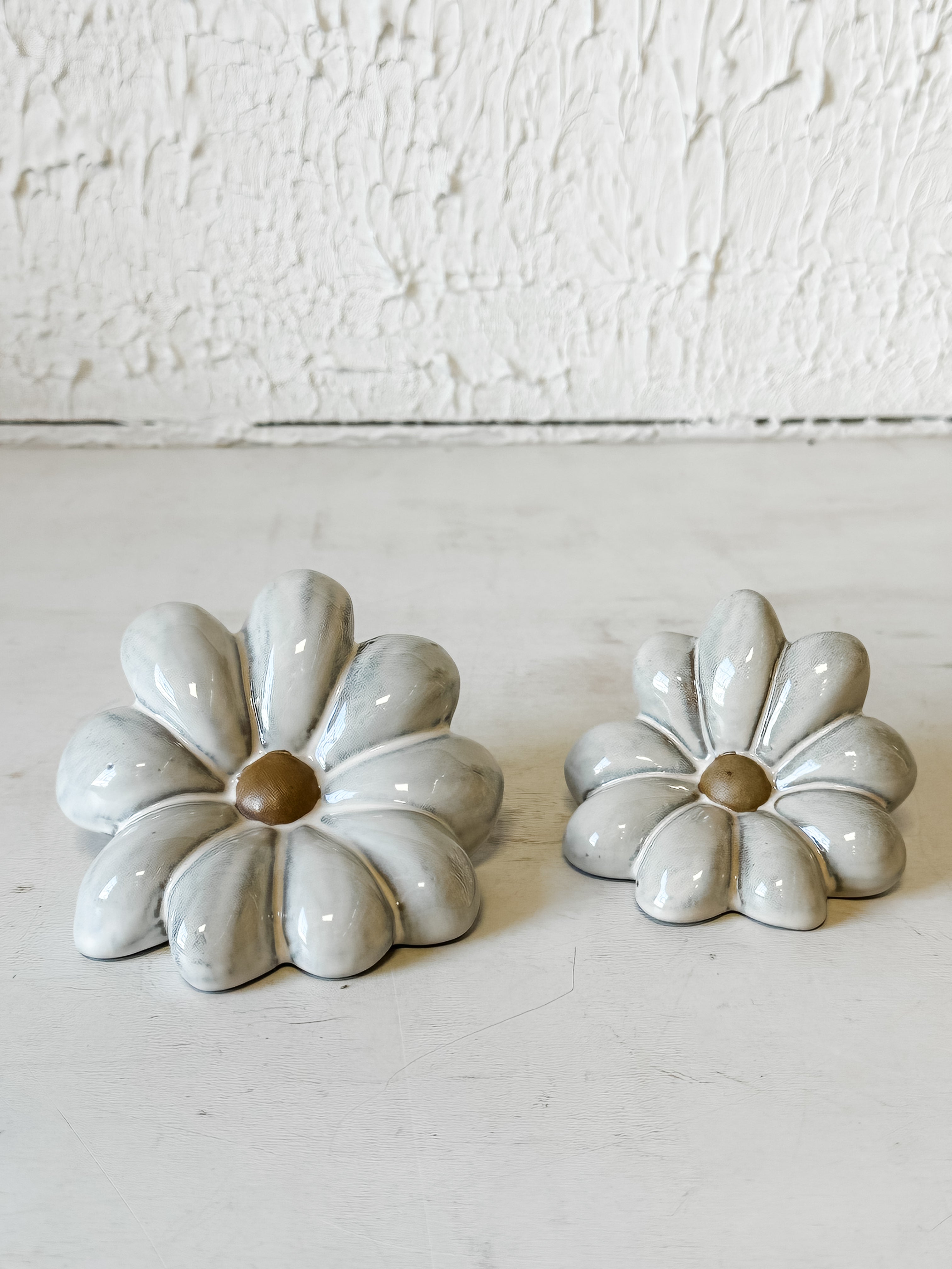 Textured Stoneware Daisy Sculpture at the Rustic Barn in Killingworth, CT