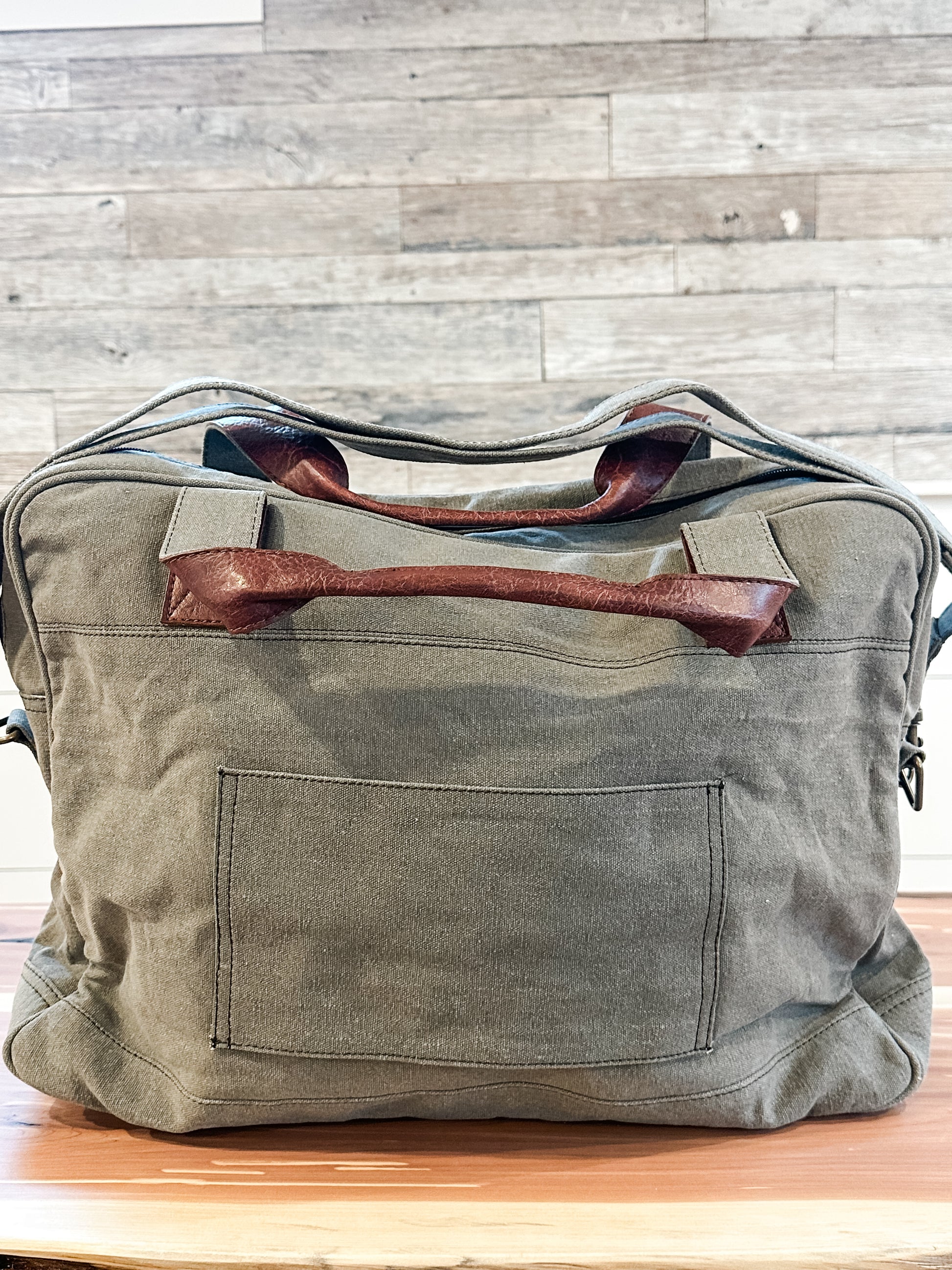 up-cycled canvas weekender bag with inspiring words at the Rustic Barn in Killingworth, CT